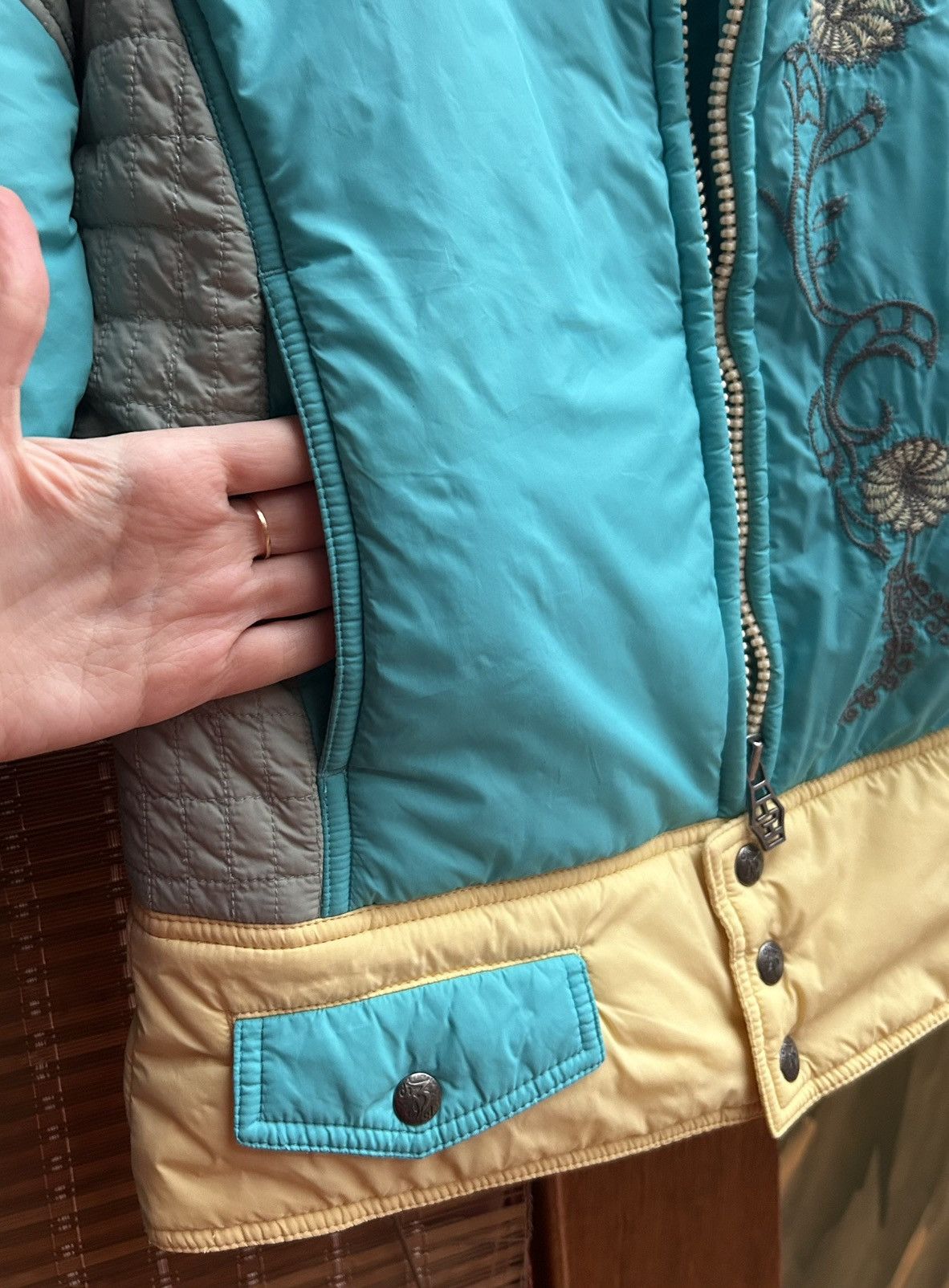 Designer × Vintage Y2k Diesel Floral Embroidery High Neck Cropped Padded Jacket Size L / US 10 / IT 46 - 10 Thumbnail