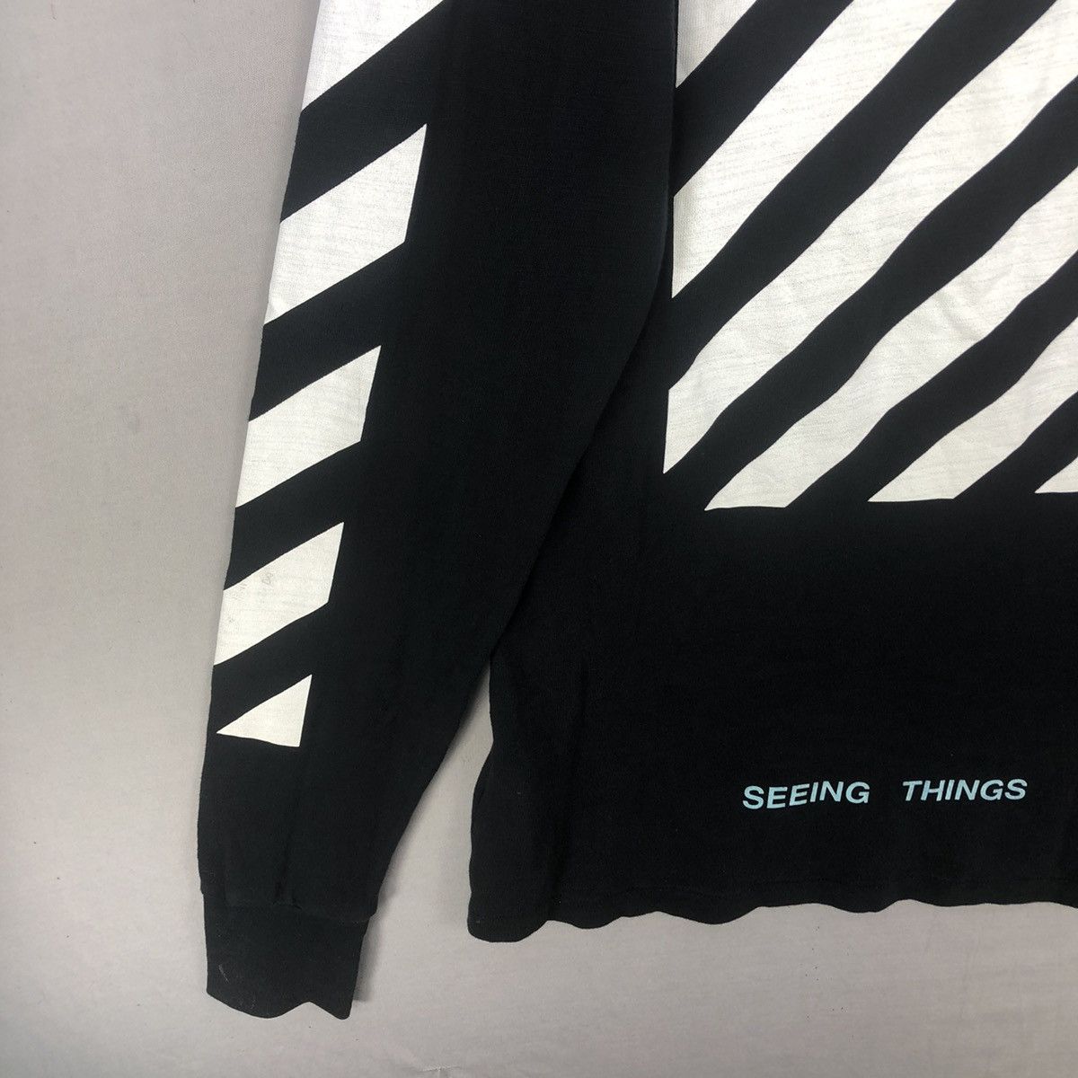 Off-White Off-White F/W 2017 “ Caravaggio Seeing Things “ Long Sleeve Size US S / EU 44-46 / 1 - 18 Thumbnail