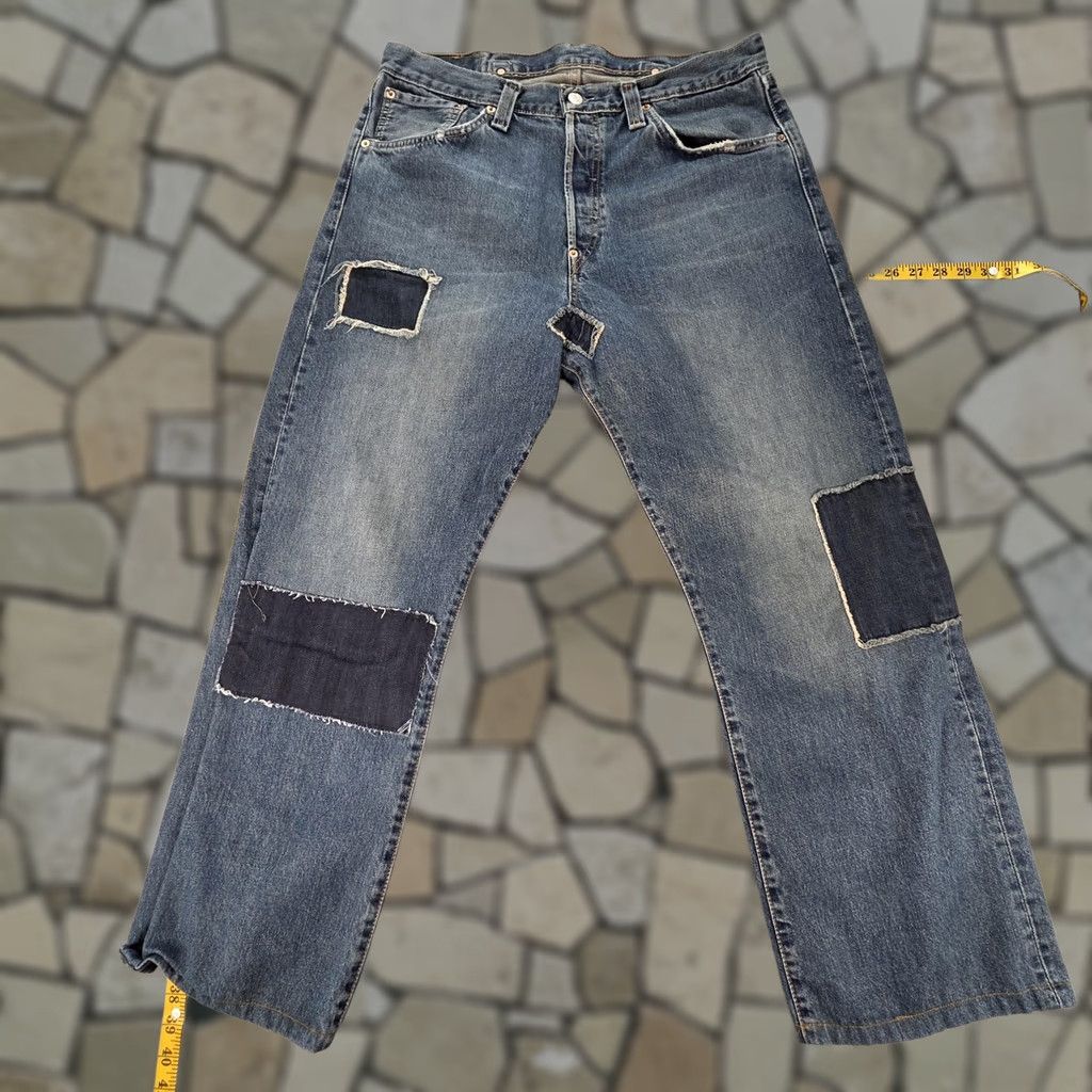 Levi's Levis 542 Jeans Mens Blue Med Wash Relaxed Belt Buckle Back Patched 34x28 Denim 500 Series Straight Regular Size US 34 / EU 50 - 1 Thumbnail
