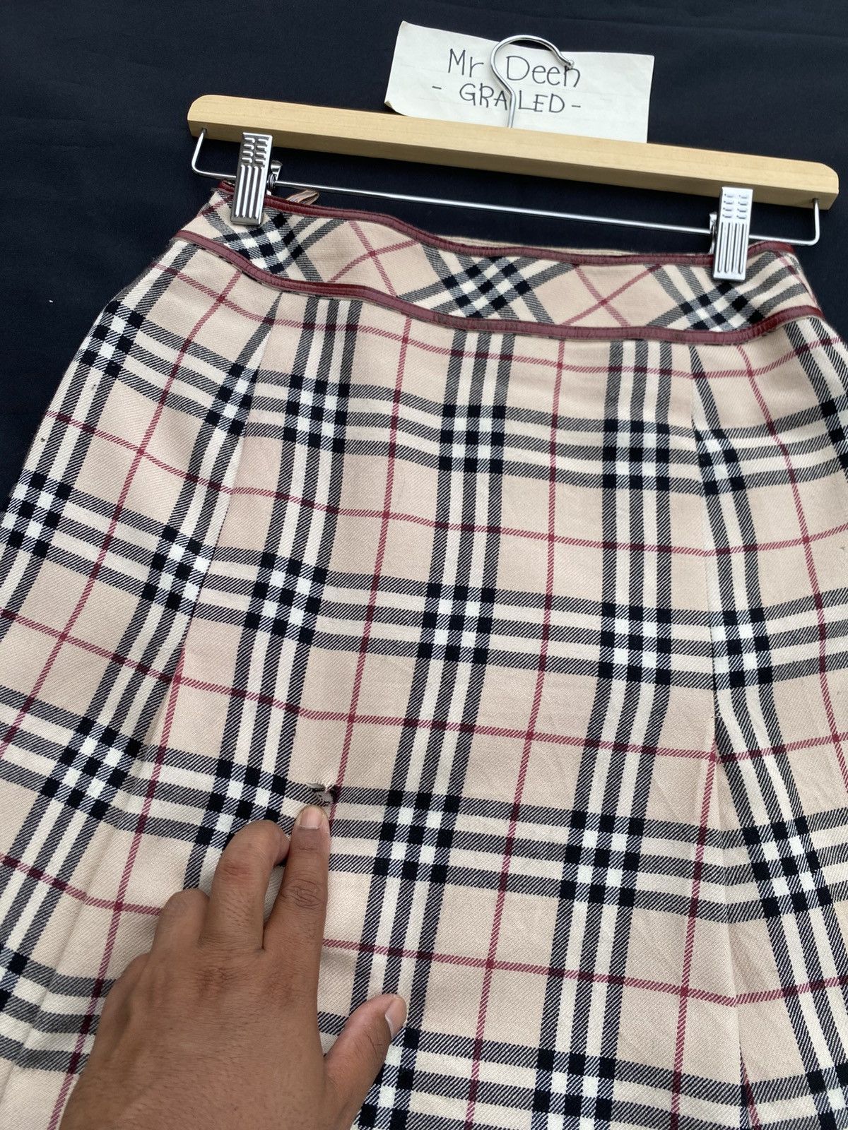 Burberry Rare Vintage Burberry Checkered Brown Midi Skirt Size 25" / US 0 / IT 36 - 23 Thumbnail