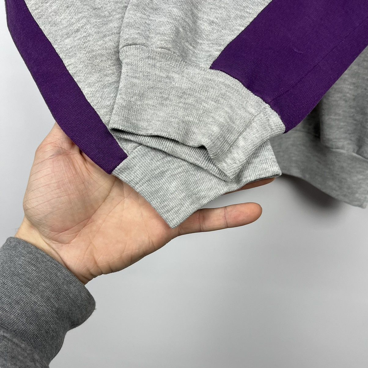 Adidas Vintage Adidas big logo sweatshirt 90’s Size US M / EU 48-50 / 2 - 8 Thumbnail