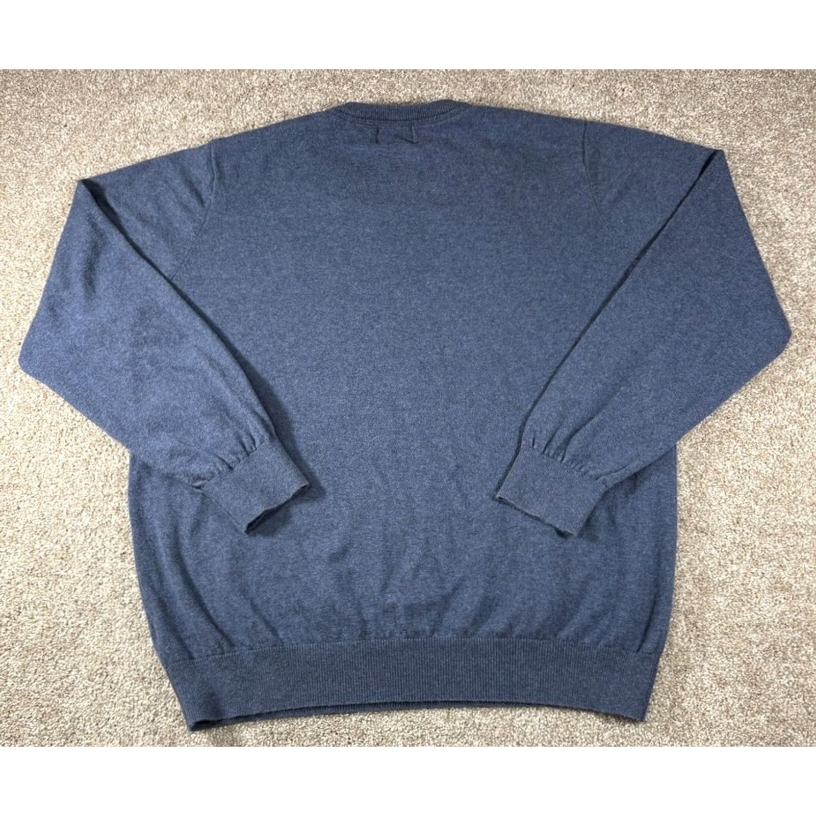 Vintage LL Bean Sweater Men’s Large Navy Blue Cashmere Blend V-Neck Pullover Preppy Casual Knit Fibers: Cashmere, Cotton Size US L / EU 52-54 / 3 - 4 Thumbnail