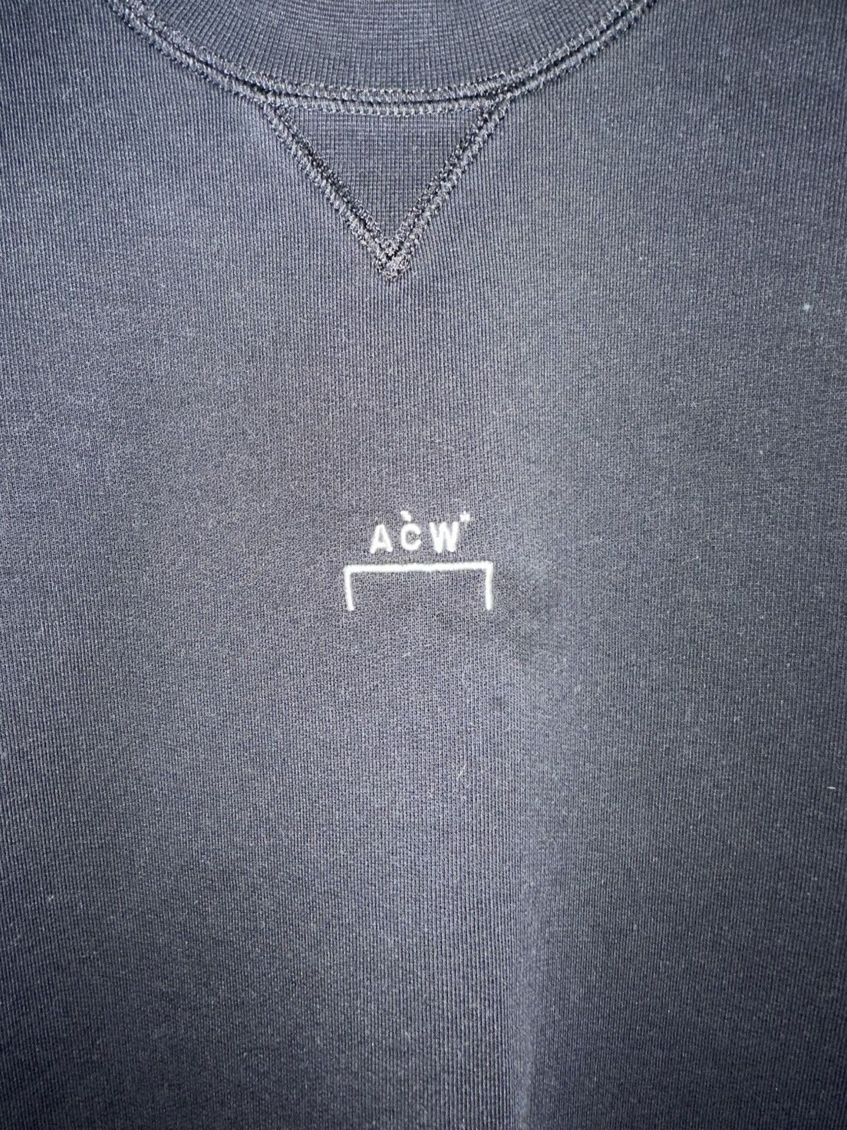 A-COLD-WALL* A-COLD-WALL* Essential Crewneck ACWMW080 BLACK Size US S / EU 44-46 / 1 - 11 Thumbnail