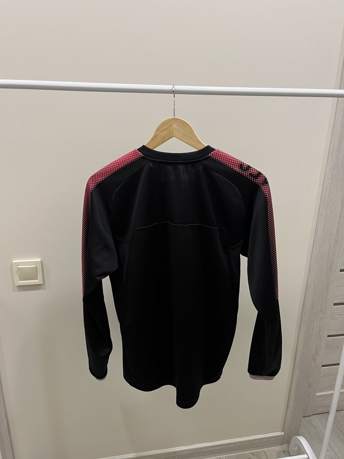 Puma Arsenal FC Puma training soccer sweatshirt jumper Size US M / EU 48-50 / 2 - 4 Thumbnail