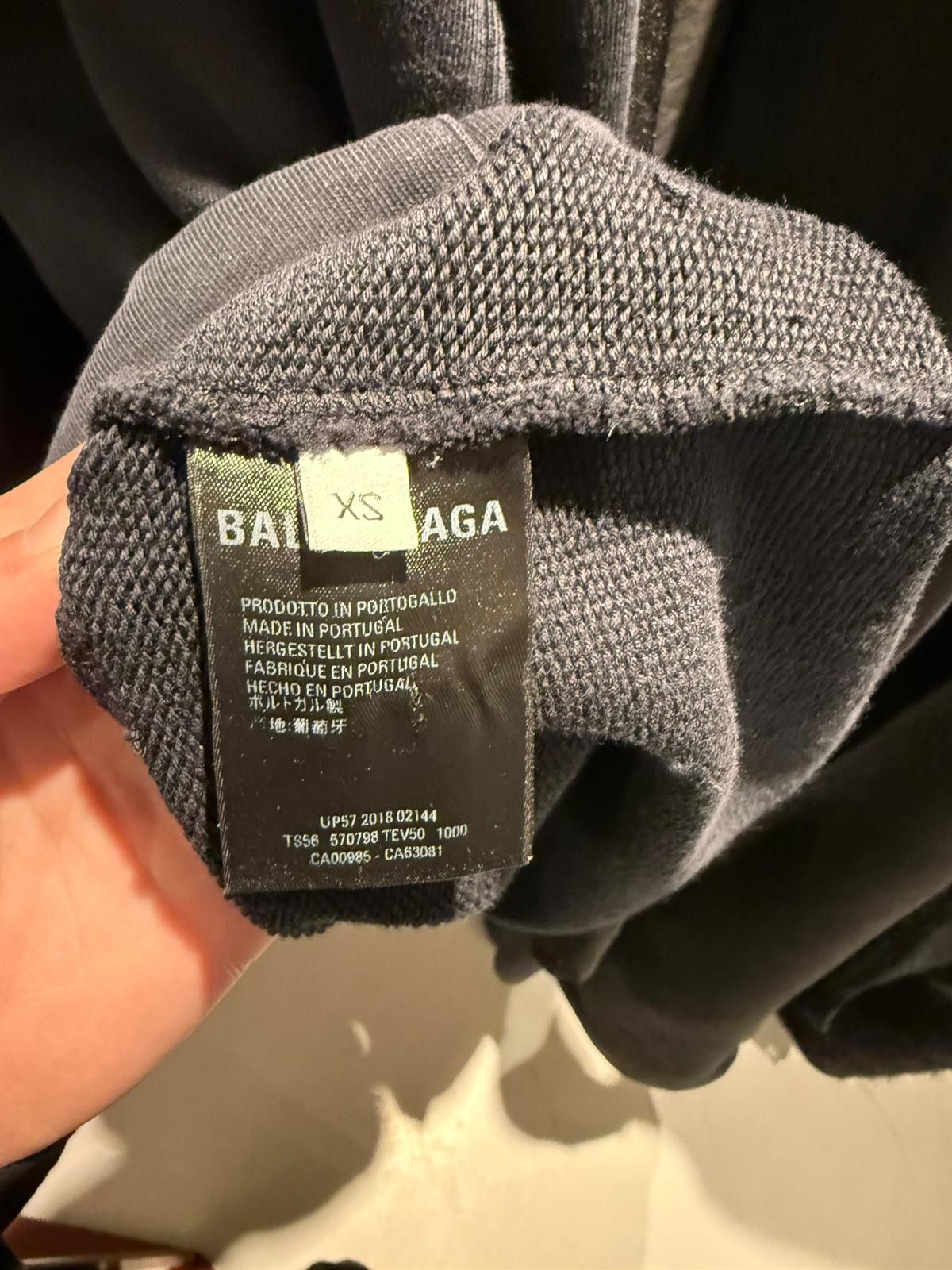 Balenciaga Rainbow Logo Hoodie Size US XS / EU 42 / 0 - 5 Thumbnail