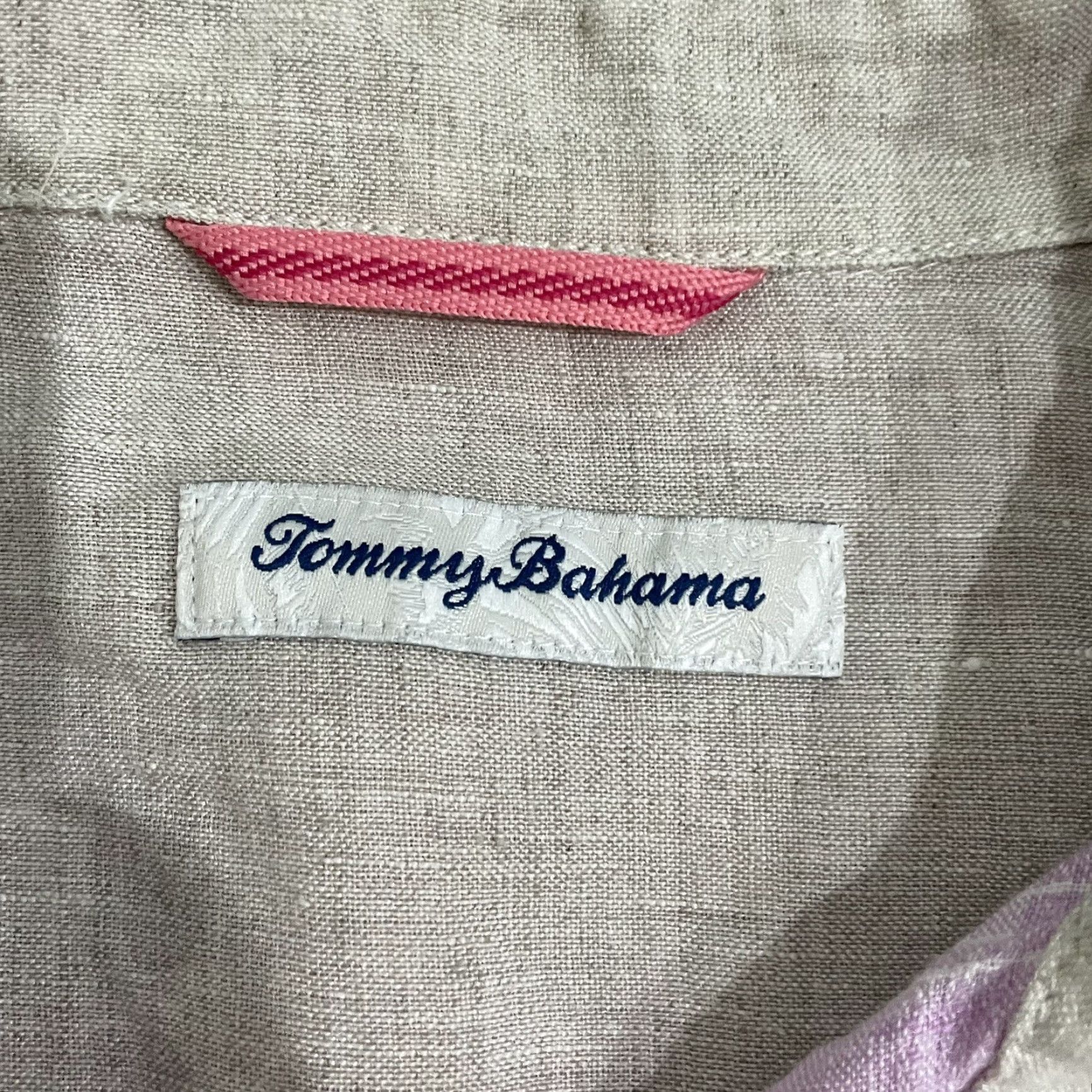 Tommy Bahama VINTAGE Tommy Bahama Men’s Long Sleeve Pink Linen Button-Down Shirt Size Large Size US L / EU 52-54 / 3 - 4 Thumbnail