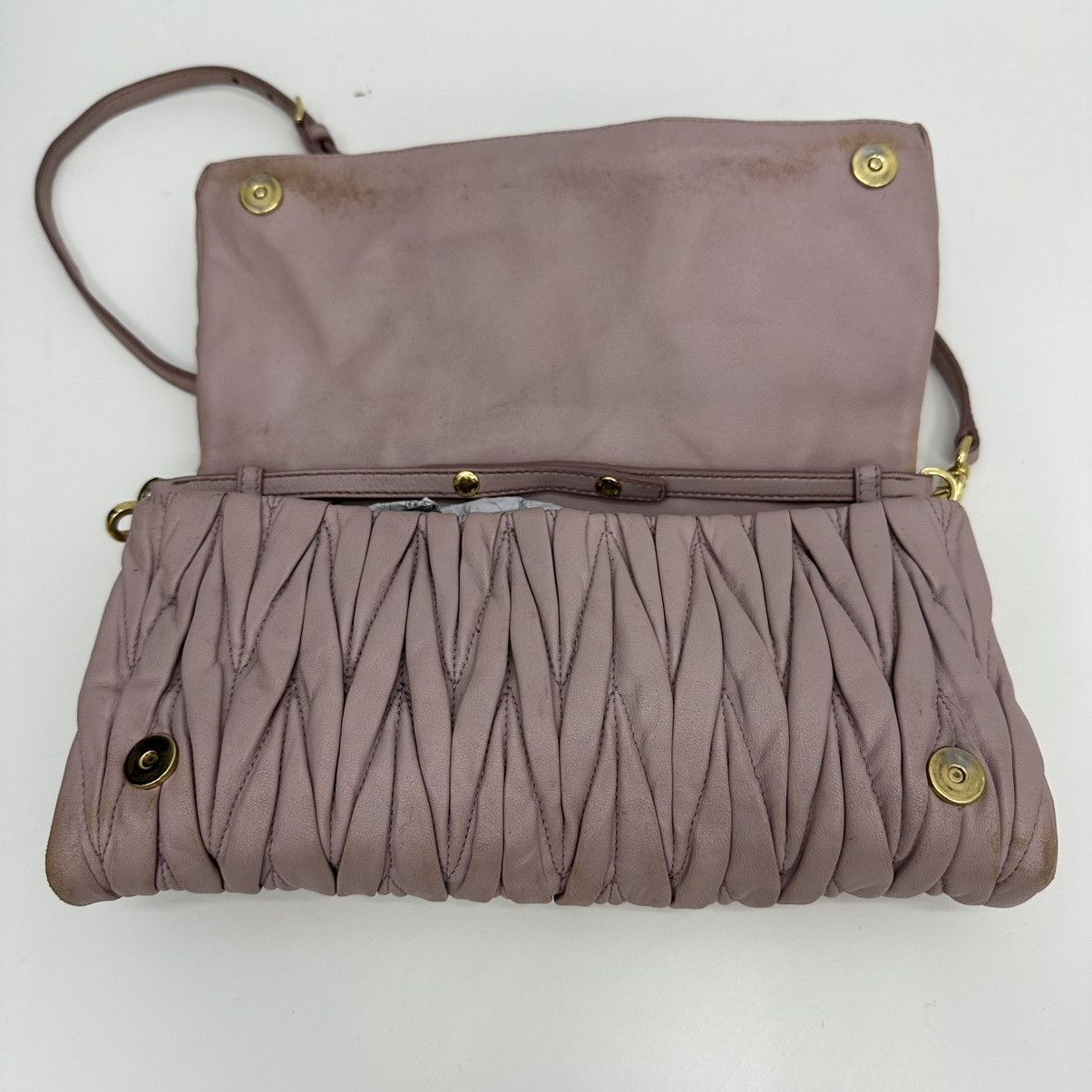 Miu Miu ‼️YES‼️ MIU MIU MATELASSE LEATHER FLAP CROSSBODY CLUTCH BAG Size ONE SIZE - 12 Thumbnail