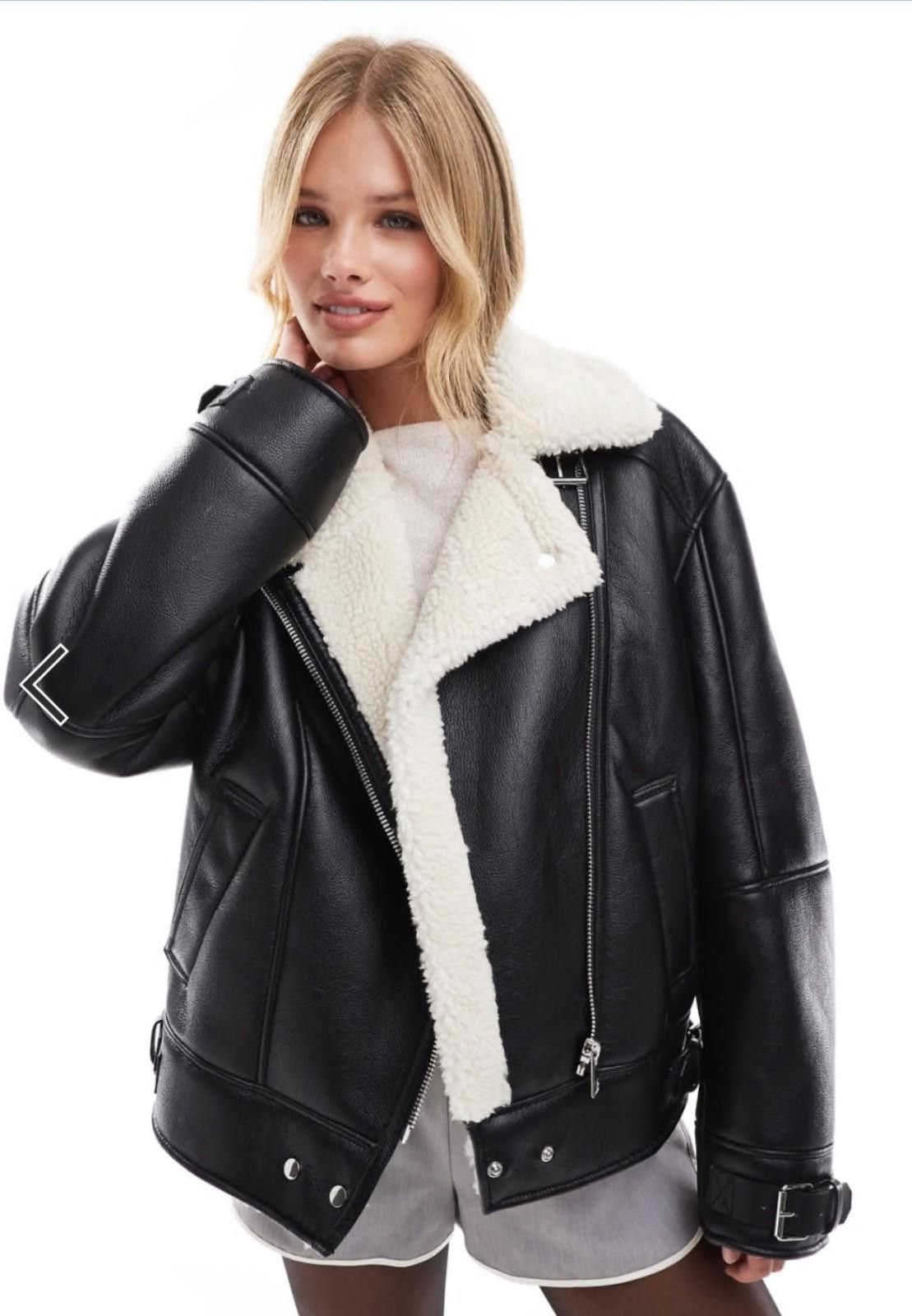Bershka BERSHKA Shearling Trim Aviator Jacket in Black (X-SMALL) Size XS / US 0-2 / IT 36-38 - 1 Thumbnail