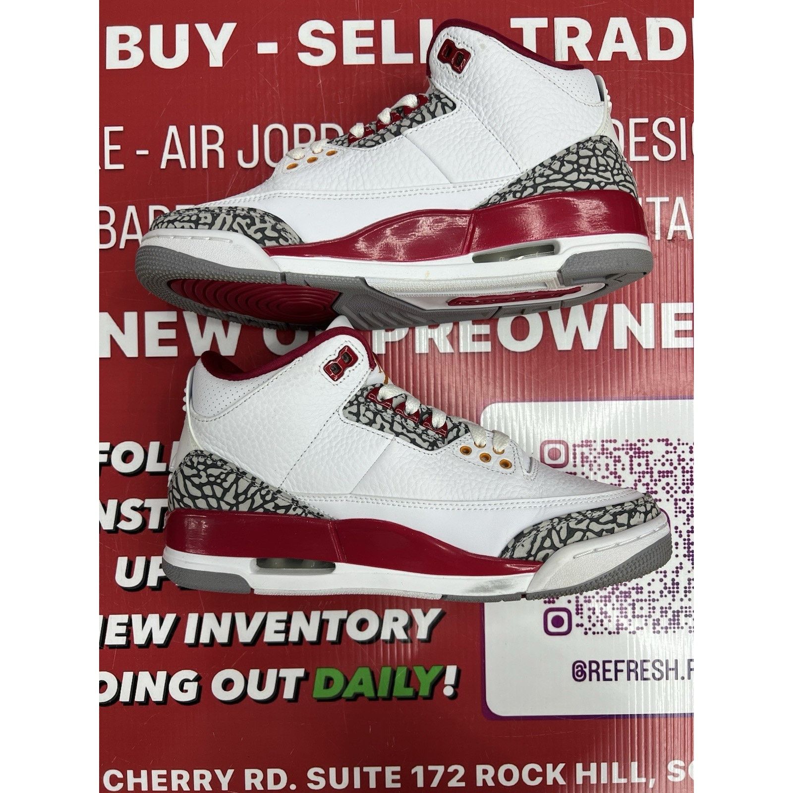Jordan Brand Air Jordan 3 Retro Cardinal Red Size 7M CT8532-126 Size US 7 / EU 40 - 2 Thumbnail