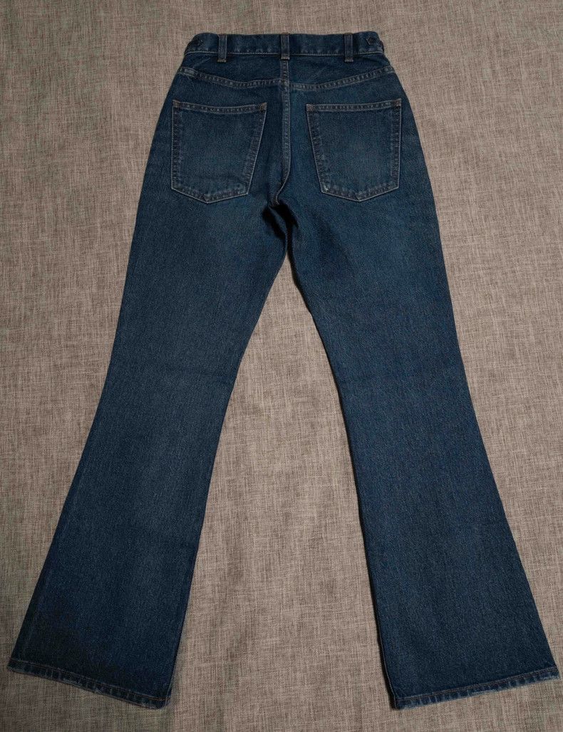 Celine CELINE Chain washed blue jeans Size 25" / US 0 / IT 36 - 2 Thumbnail