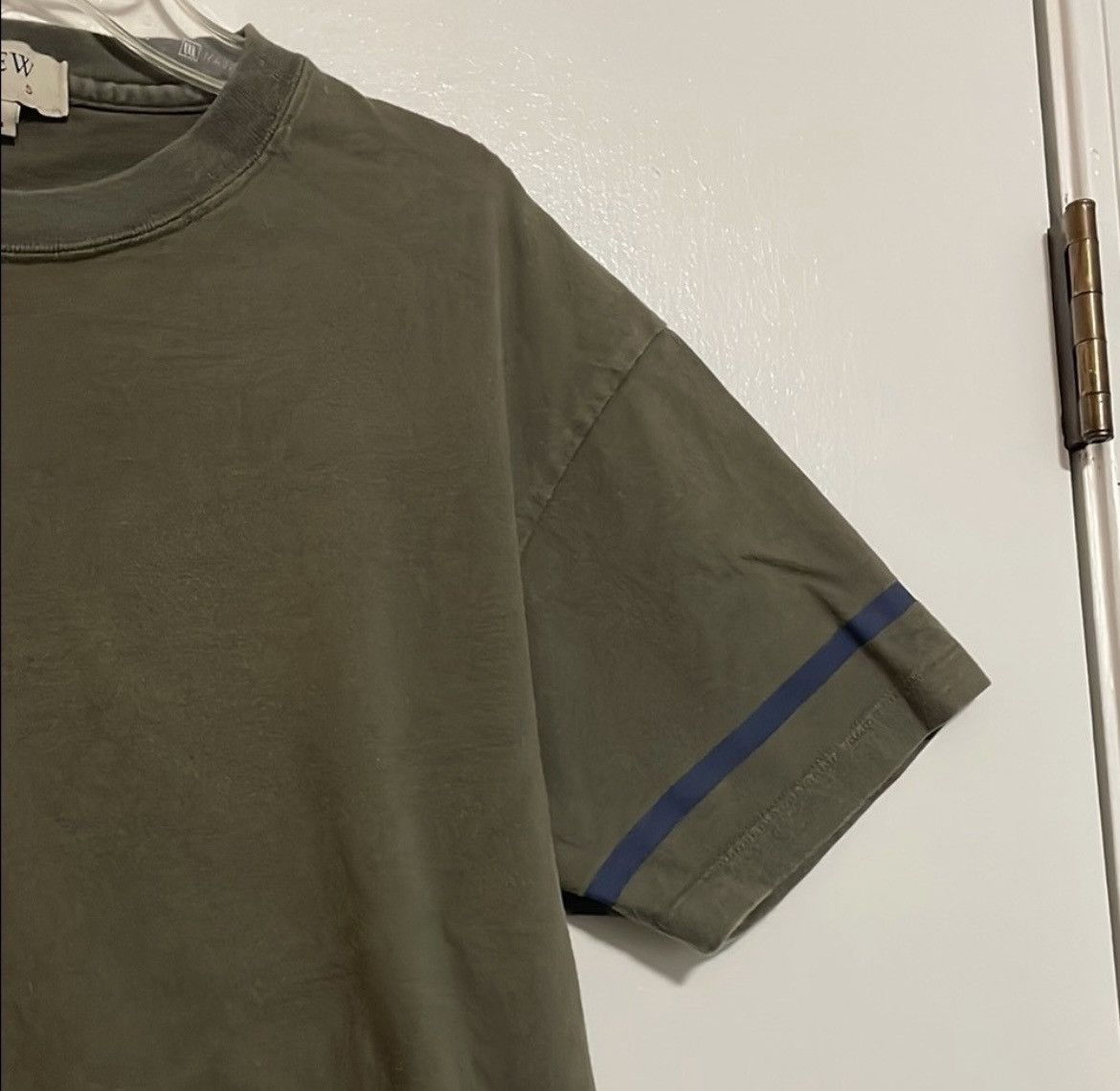 J.Crew J. Crew Dark Olive Men’s Short Sleeve Shirt Size US S / EU 44-46 / 1 - 4 Thumbnail