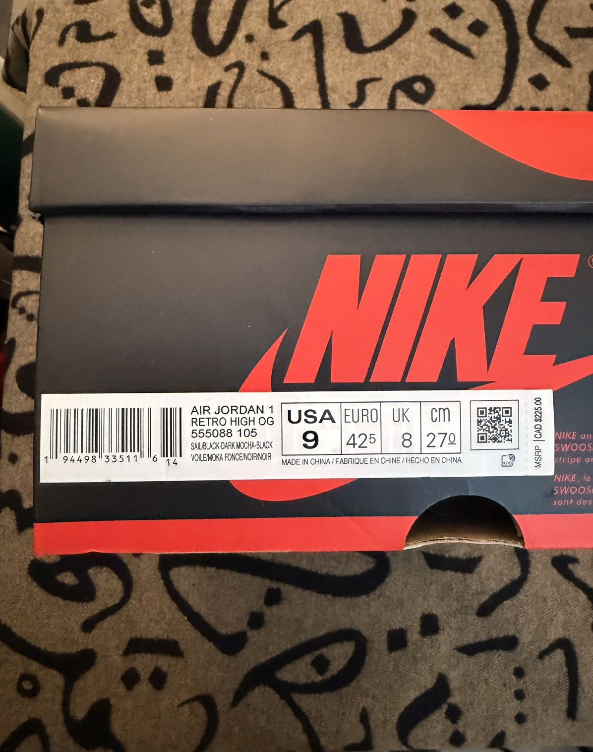 Jordan Brand Air Jordan 1 Retro High “Dark Mocha” Size US 9 / EU 42 - 12 Thumbnail