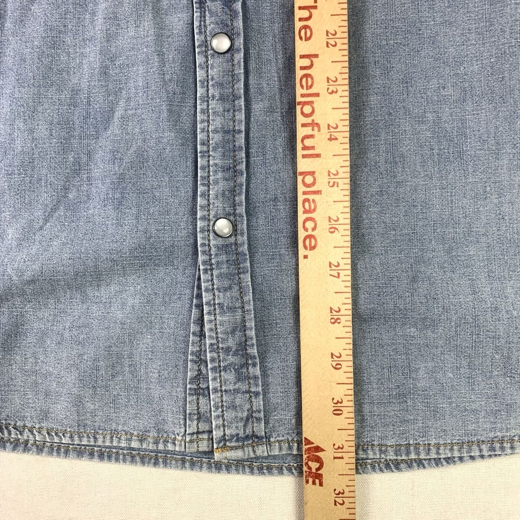 Vintage Boot Barn Western Blue Denim Shirt Mens XL Pearl Snap Cowboy Button-Up Long Sleeve Collared Blue Denim Regular Fit Pockets Embroidered Size US XL / EU 56 / 4 - 4 Thumbnail