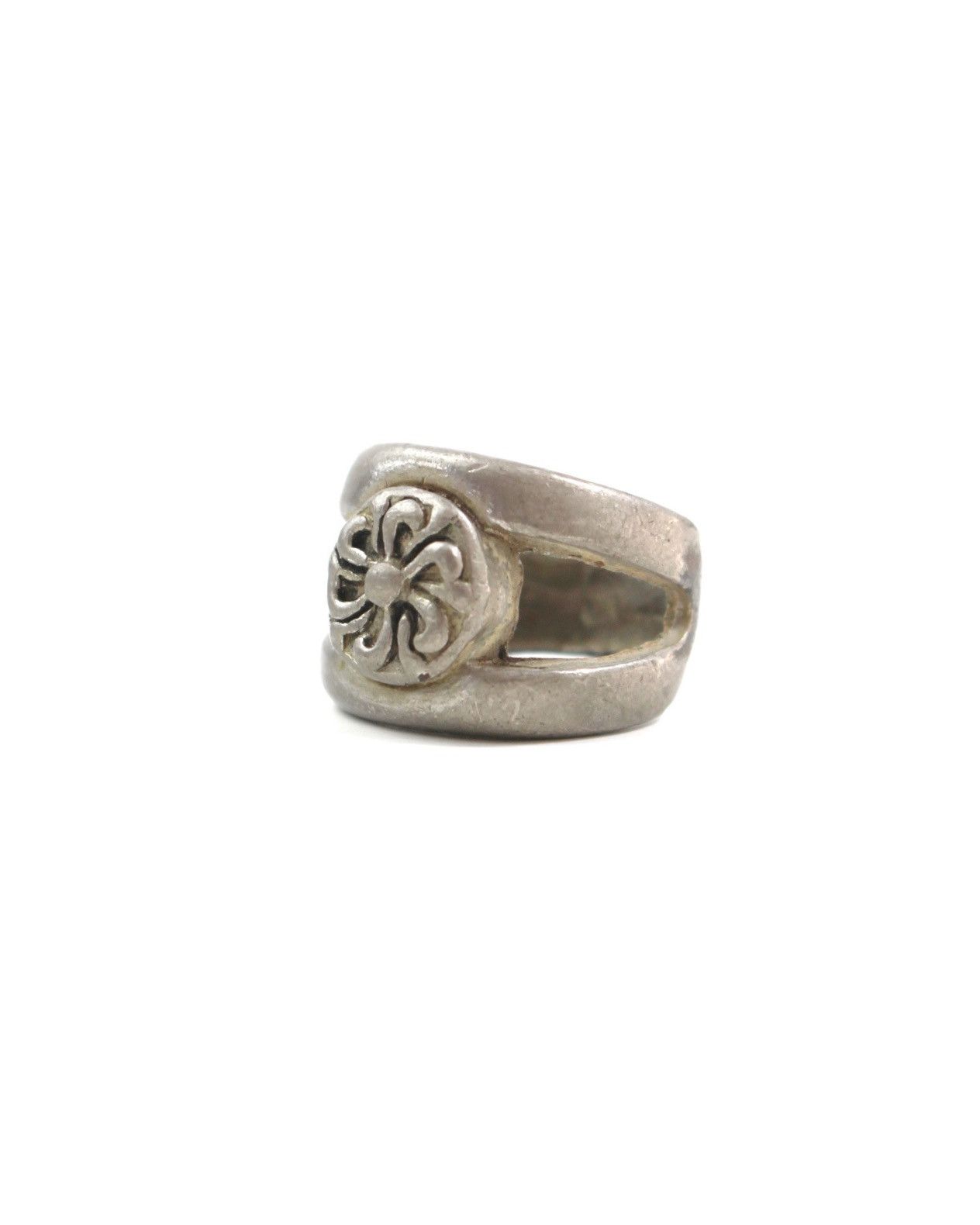 Vintage 2000S JAPANESE MADE FLORAL MOTIF OPEN BAND RING Size ONE SIZE - 2 Thumbnail
