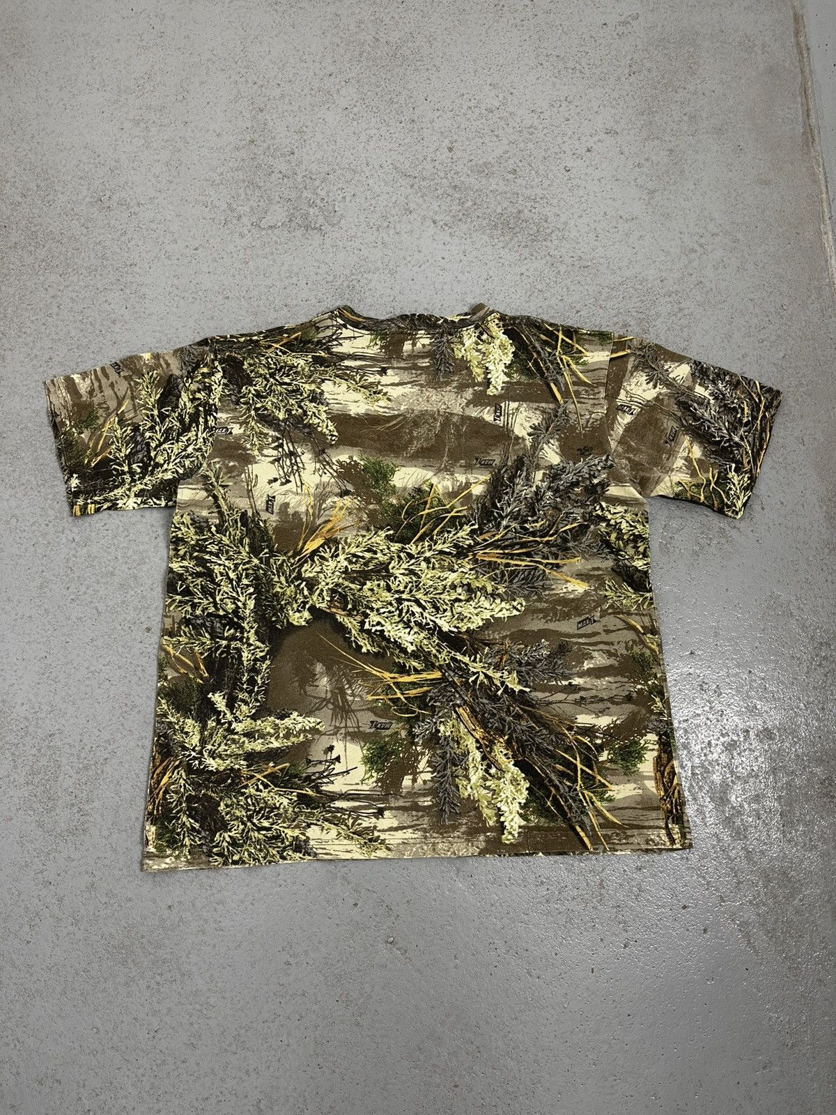 Chase Authentics Vintage Nascar Chase Dale Earnhardt Jr Realtree T-Shirt Size US XXL / EU 58 / 5 - 9 Thumbnail