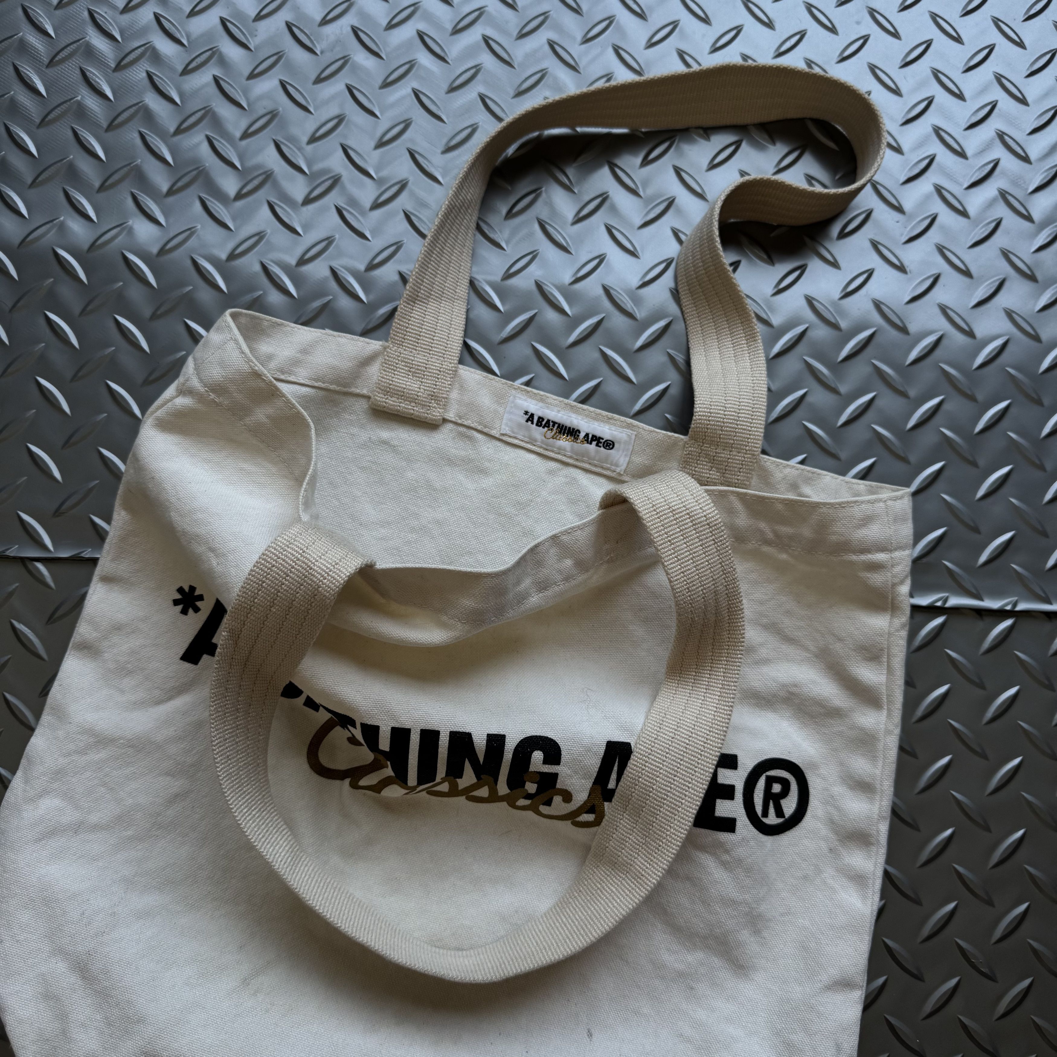 Bape BAPE A Bathing Ape “Classics” Tote Bag Size ONE SIZE - 5 Thumbnail