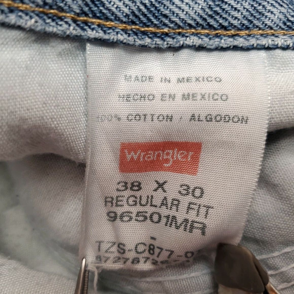 Wrangler VINTAGE Wrangler Jeans Mens 38x30 Denim Premium Quality Regular Fit 100% Cotton Comfort Blue 5-Pocket Design Mens Regular Jeans USA 90s Size US 38 / EU 54 - 5 Thumbnail