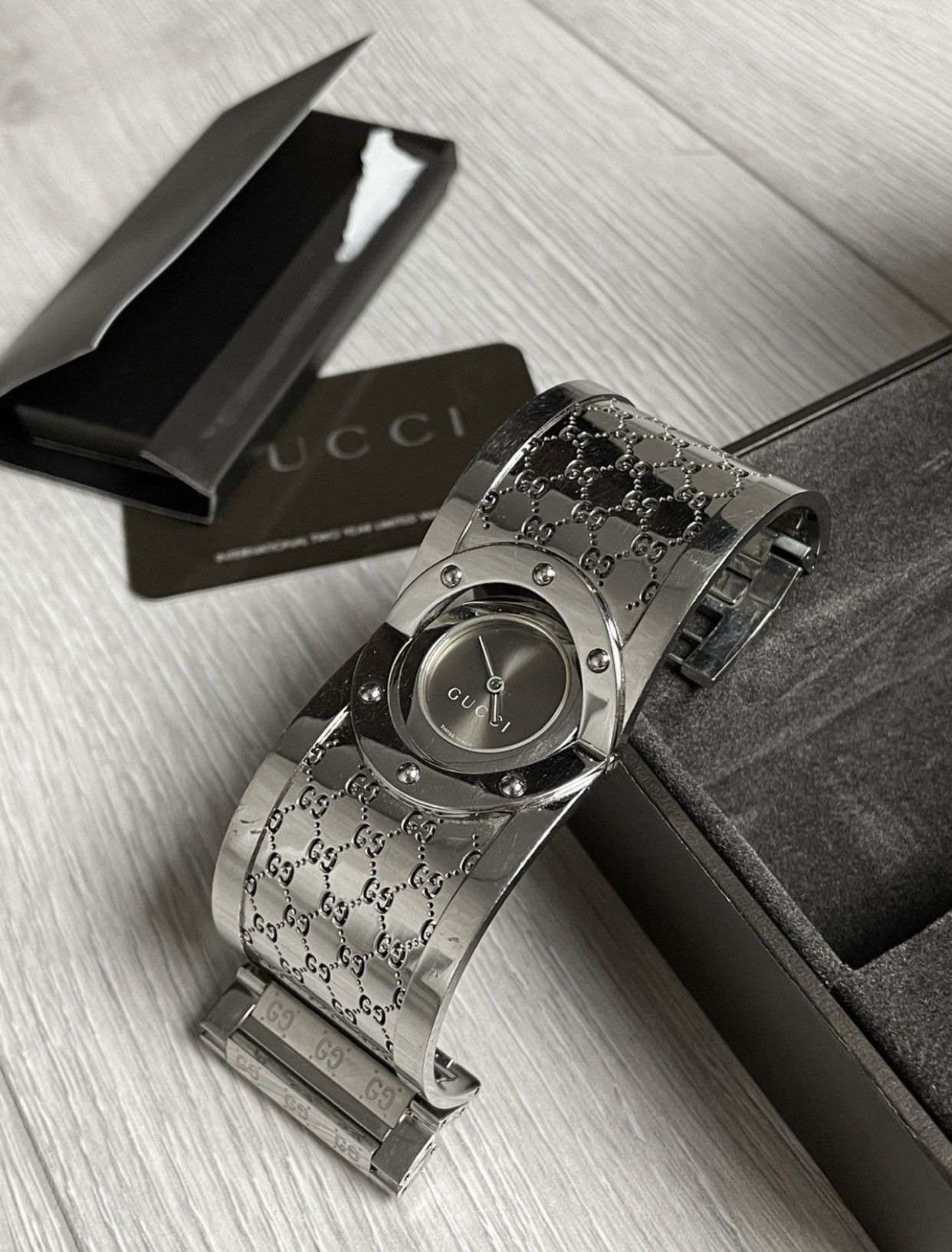 Gucci × Vintage Gucci Monogram Silver Watch Size ONE SIZE - 13 Thumbnail