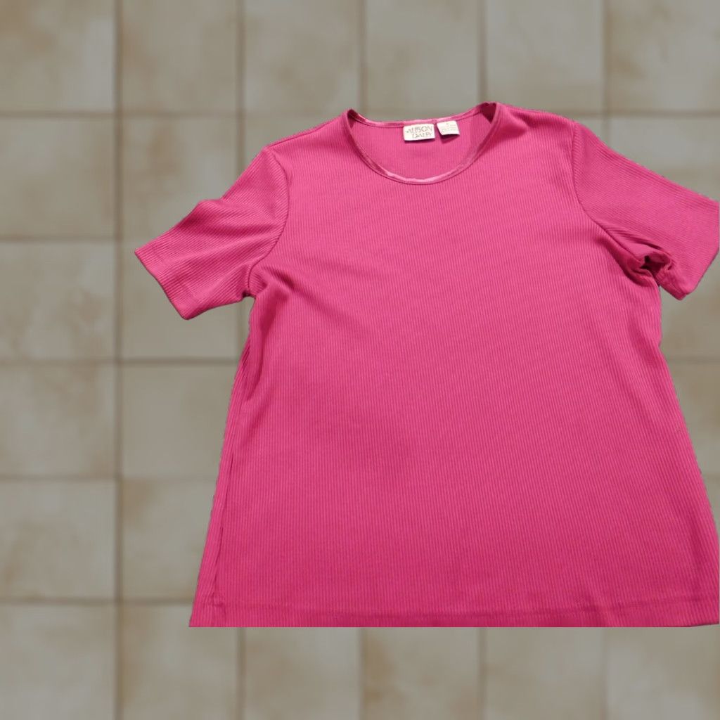 Vintage Allison Womens Blouse M Pink Crew Neck Short Sleeve Pullover Polyester Woven Ruffle Casual Top Size M / US 6-8 / IT 42-44 - 1 Thumbnail