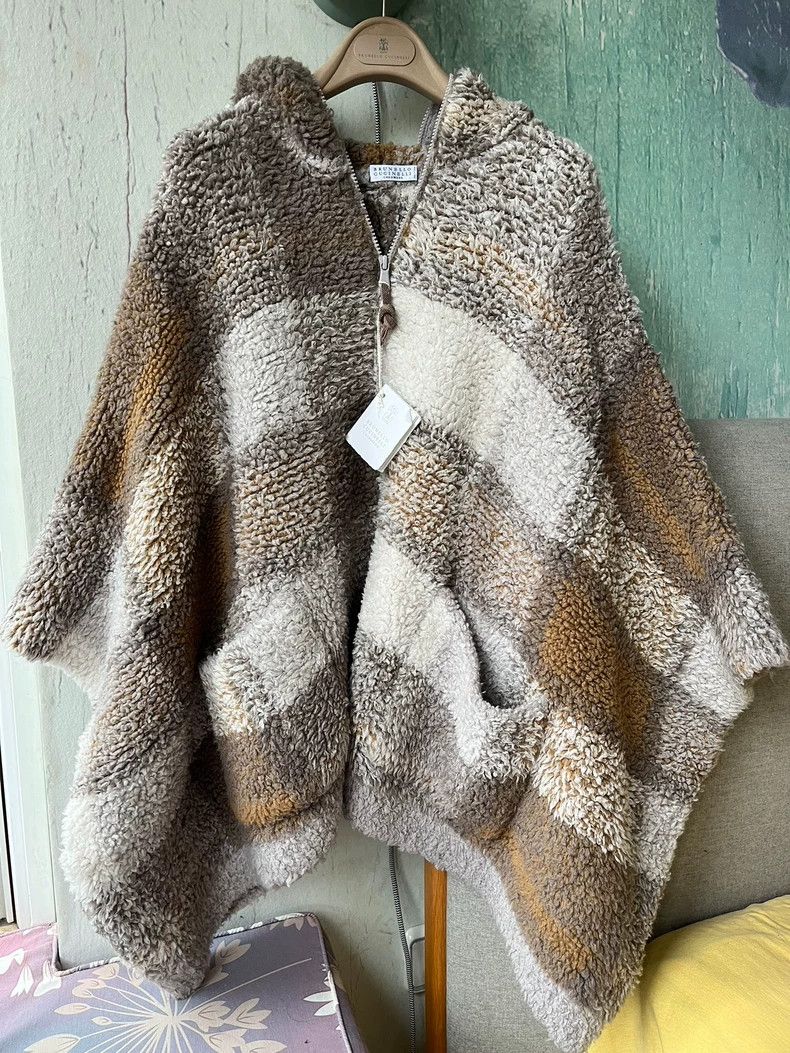 Brunello Cucinelli Brunello Cucinelli Cashmere Hooded Cape Size US M / EU 48-50 / 2 - 1 Thumbnail