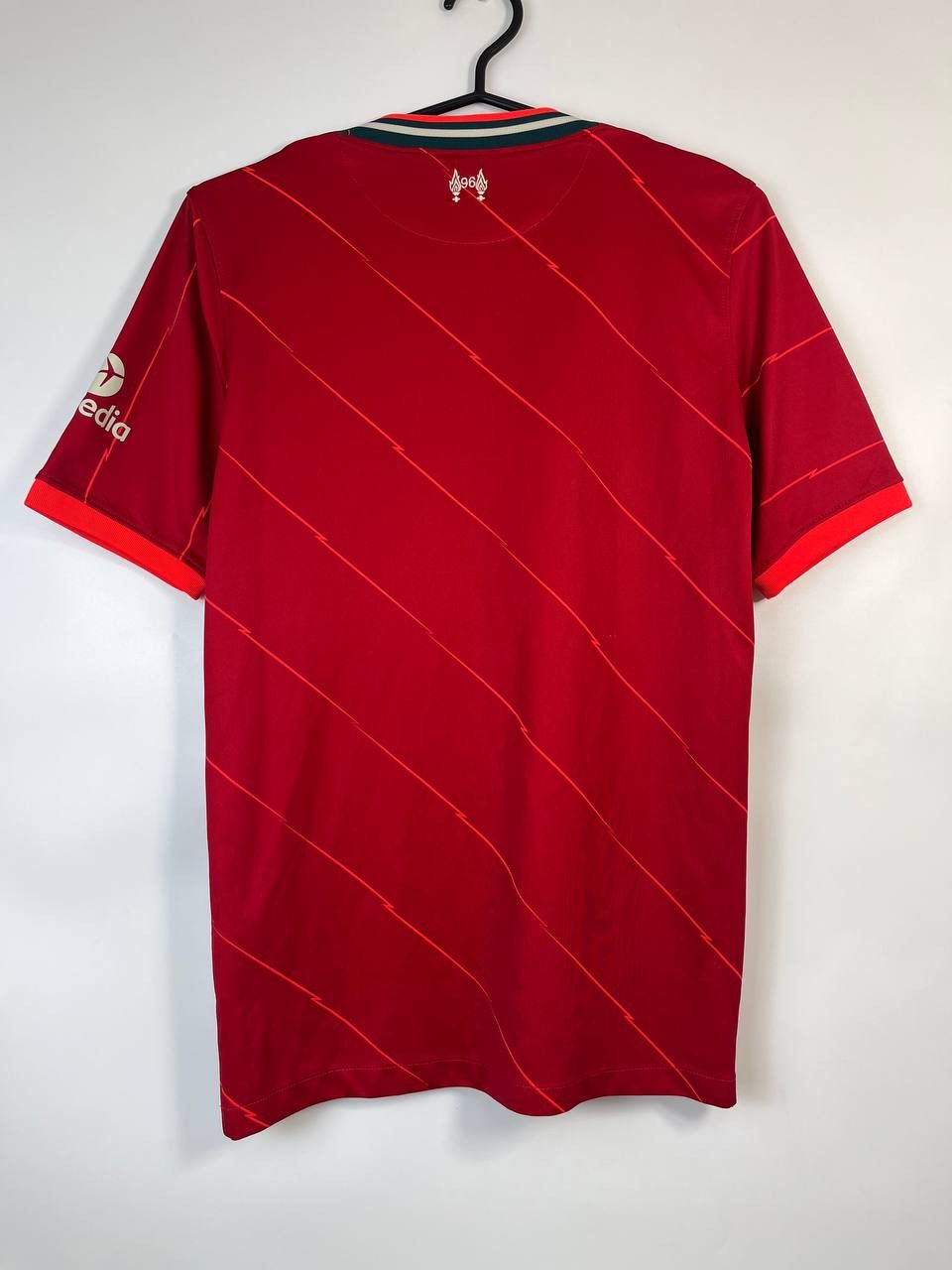 Nike LIVERPOOL FC 2021-22 FOOTBALL SHIRT NIKE DB2568-688 SIZE M Size US M / EU 48-50 / 2 - 7 Thumbnail