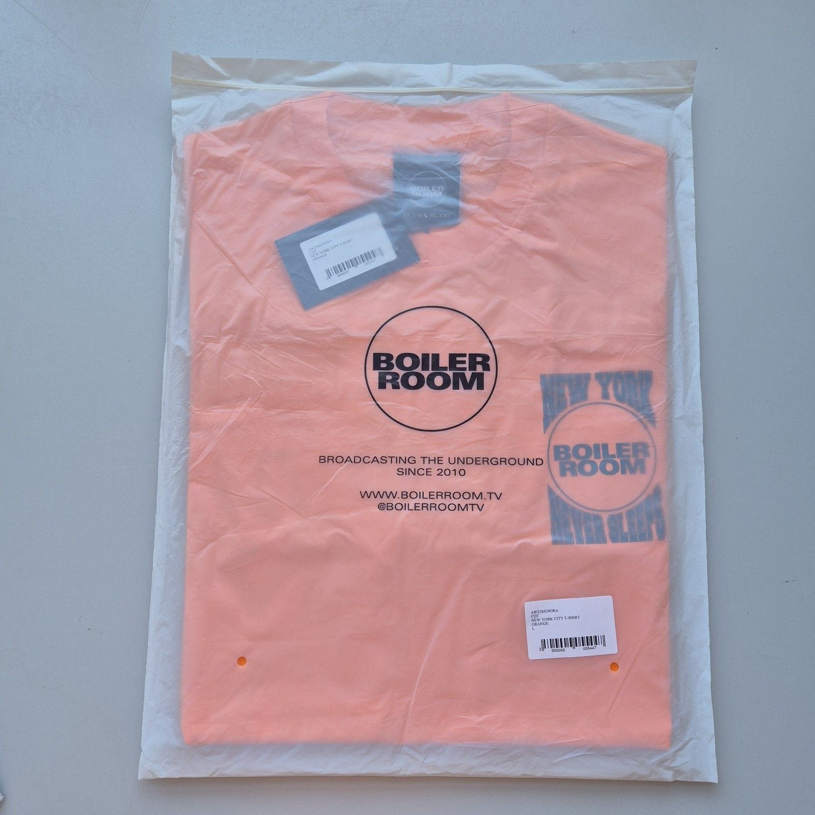 Boiler Room Boiler Room New York City Tee Orange Large Brand New FW25 Size US L / EU 52-54 / 3 - 4 Thumbnail