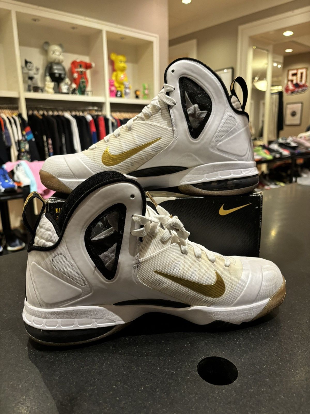 Nike Lebron 9 PS Elite Size US 12 / EU 45 - 4 Thumbnail