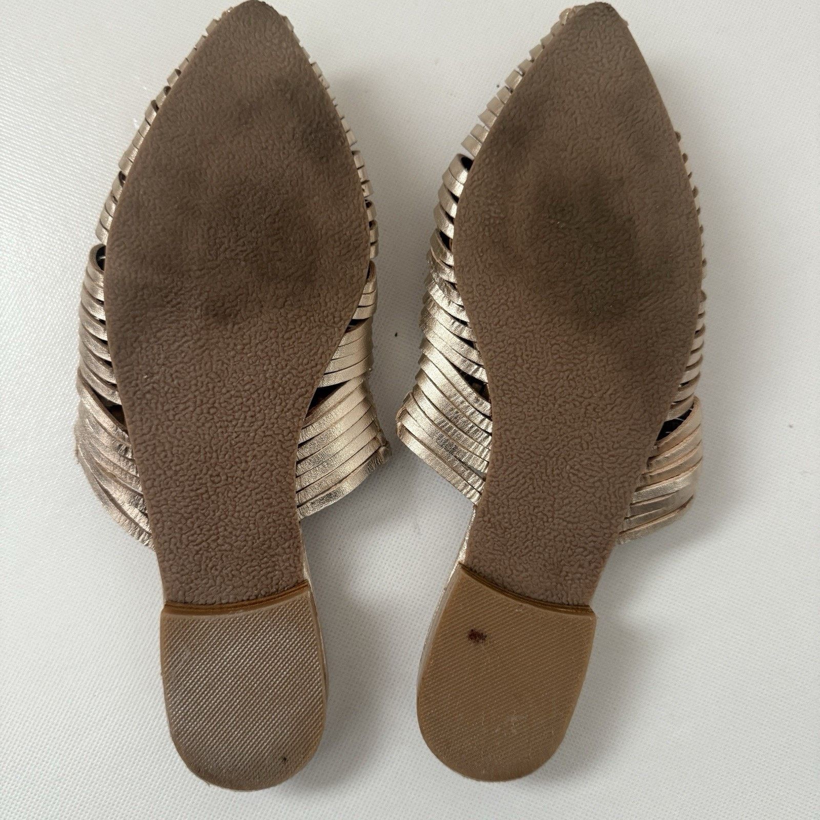 Matisse MATISSE East End Woven Gold Boho Leather Huarache Mules Size US 7 / IT 37 - 8 Thumbnail