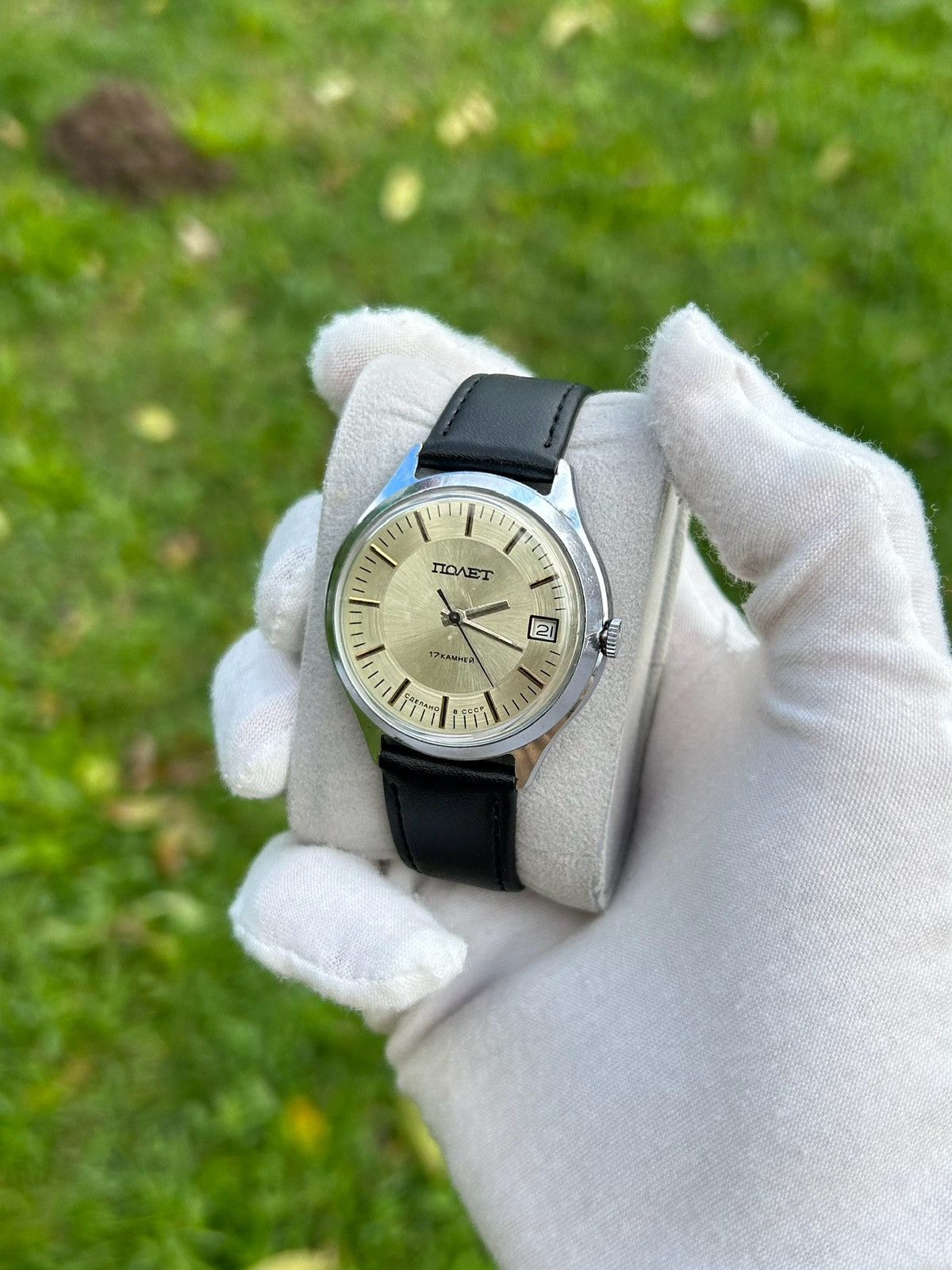 Vintage Vintage Watch Poljot Mechanical Authentic USSR Soviet 1980s Size ONE SIZE - 3 Thumbnail