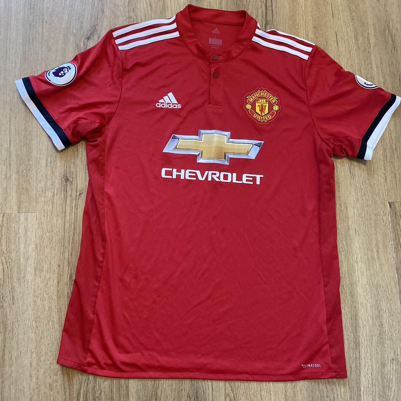 Manchester United 2017 18 Home Shirt Excellent Men s Red Polyester Made By Adidas