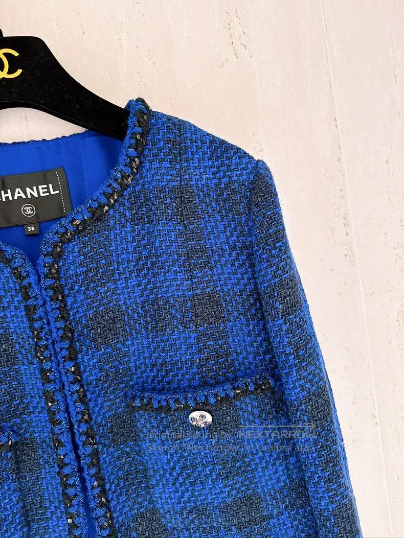 Chanel Chanel 23P Spring and Summer Preview Blue Tweed Short Coat Size XS / US 0-2 / IT 36-38 - 3 Thumbnail