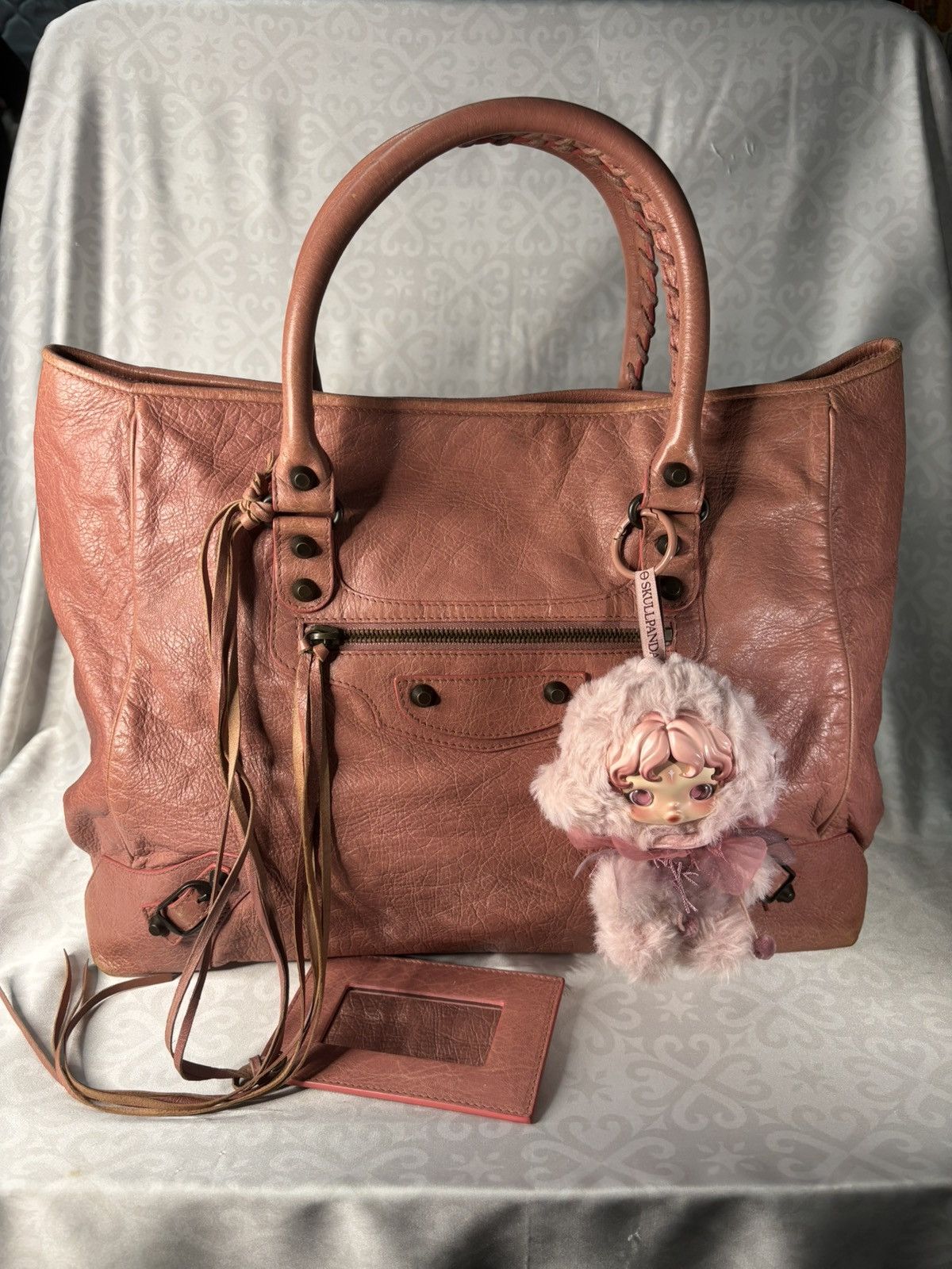 Balenciaga LAST DAY 4 THIS PRICE!! Balenciaga City Sakura Tote Bag Size ONE SIZE - 1 Thumbnail