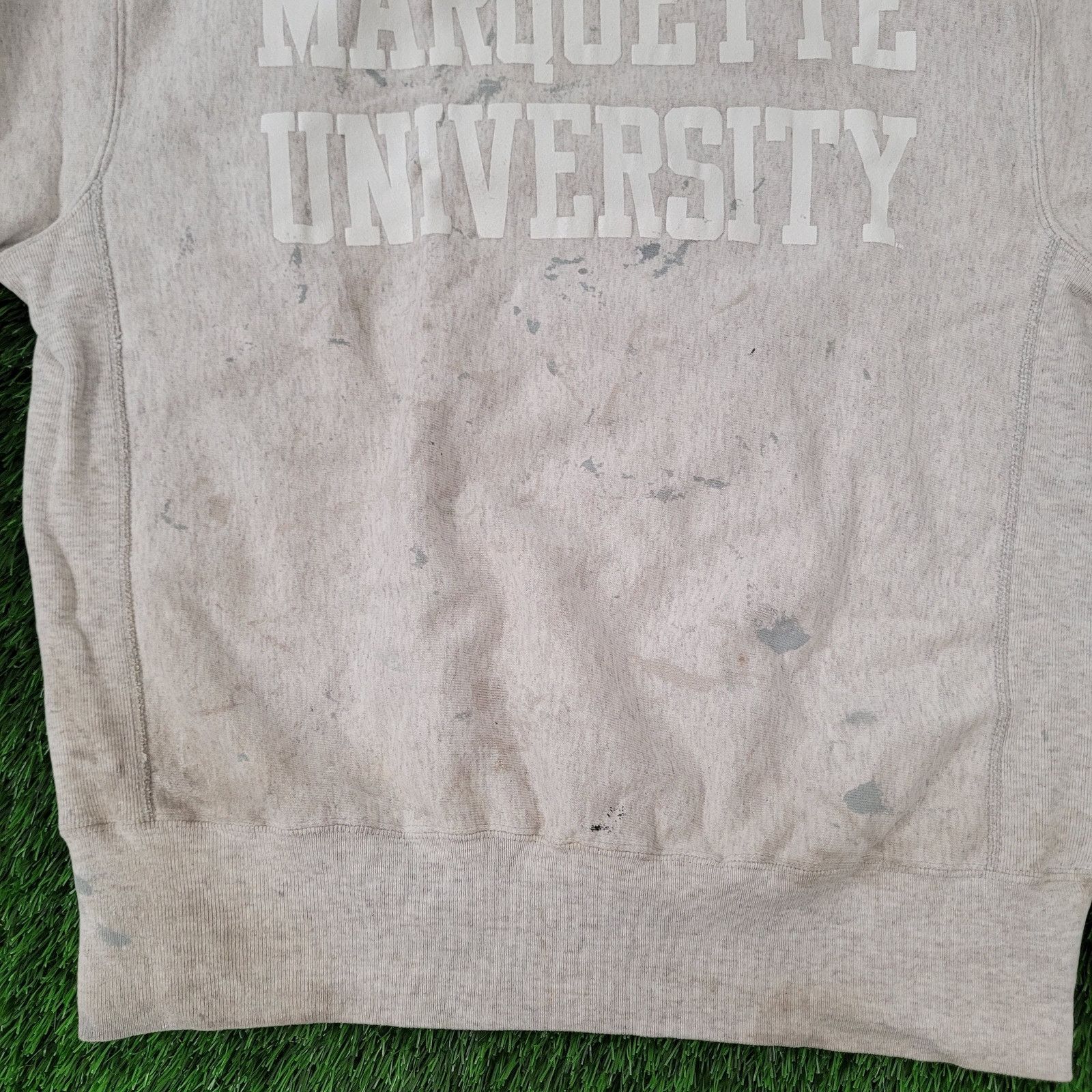 Champion Vintage 80s Marquette Sweatshirt L/XL 23x24 Boxy Champion Size US XL / EU 56 / 4 - 18 Thumbnail