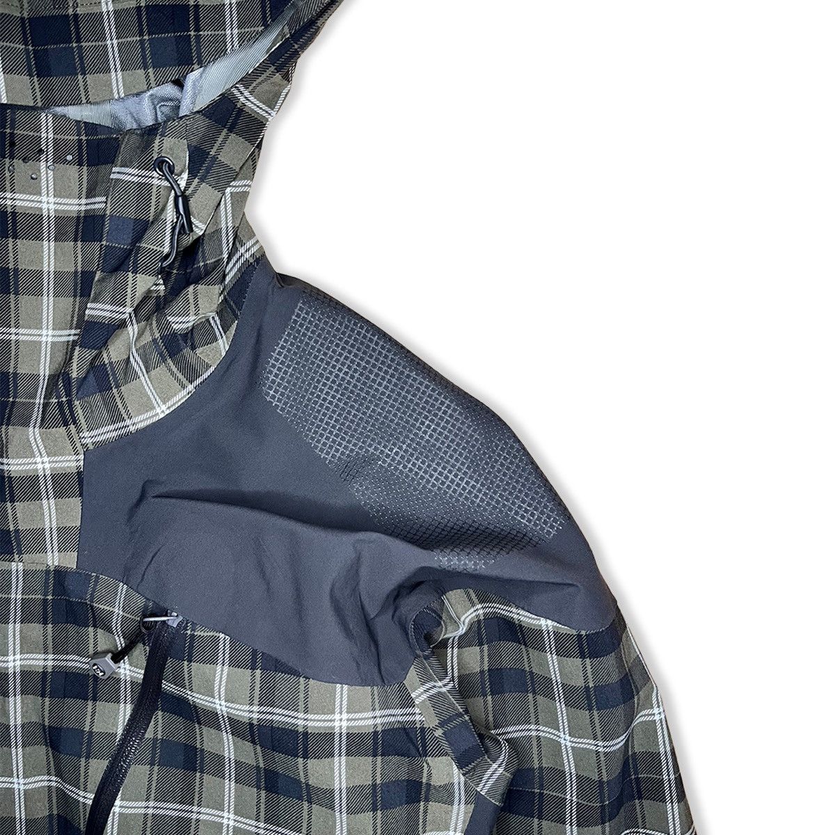 Helly Hansen Helly Hansen Plaid Technical Asymmetric Jacket Size US L / EU 52-54 / 3 - 9 Thumbnail