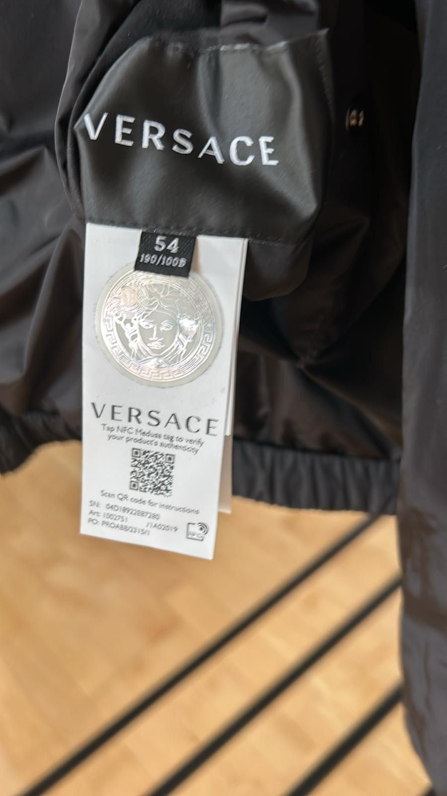 Versace Versace Winter Jacket - Reversible - IT 54 Size US L / EU 52-54 / 3 - 2 Thumbnail