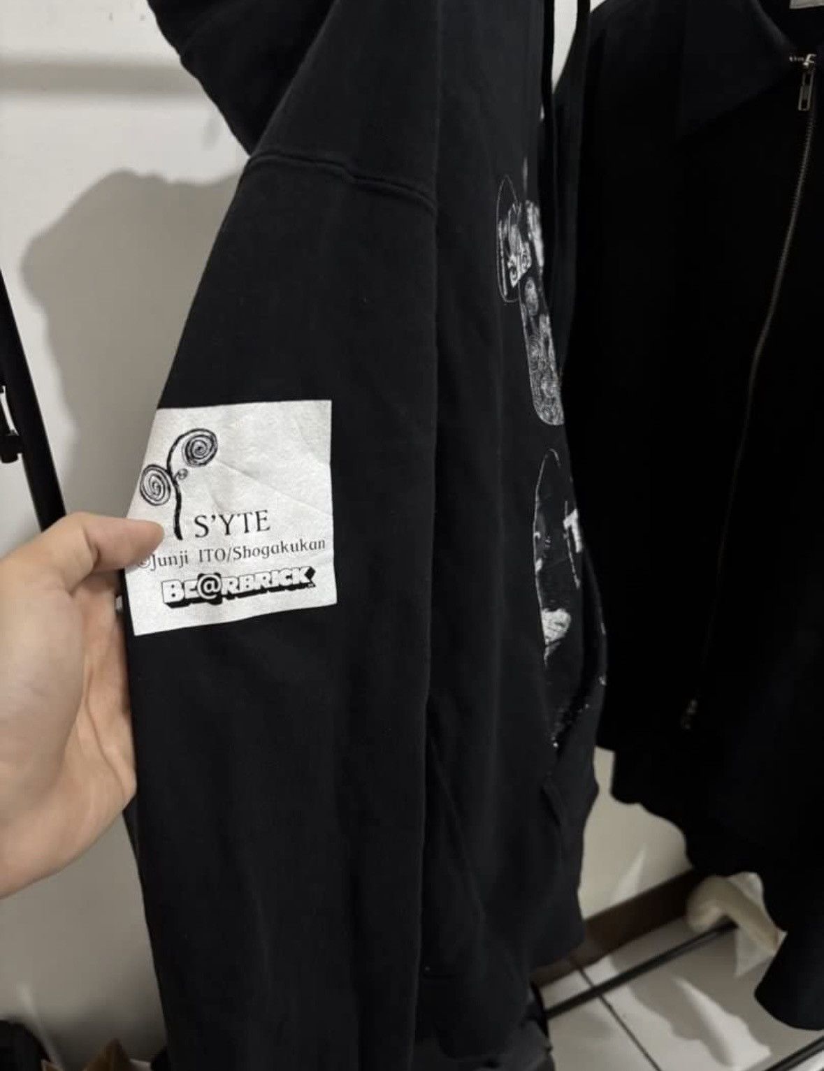Medicom Toy × Yohji Yamamoto YOHJI YAMAMOTO HOODIE Size US M / EU 48-50 / 2 - 5 Thumbnail