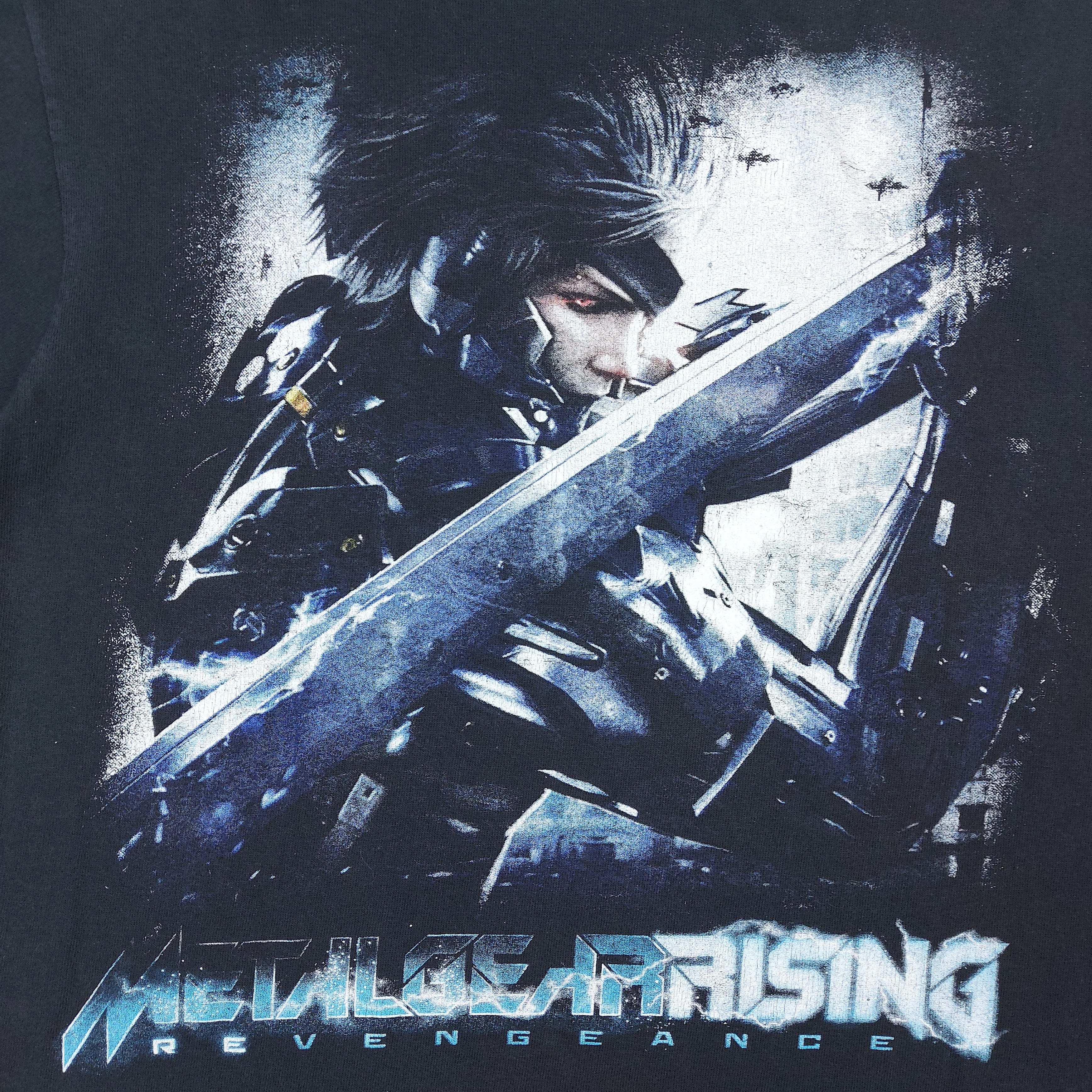 Playstation 2013 Metal Gear Rising Revengeance Raiden Konami TEE Size US M / EU 48-50 / 2 - 2 Thumbnail