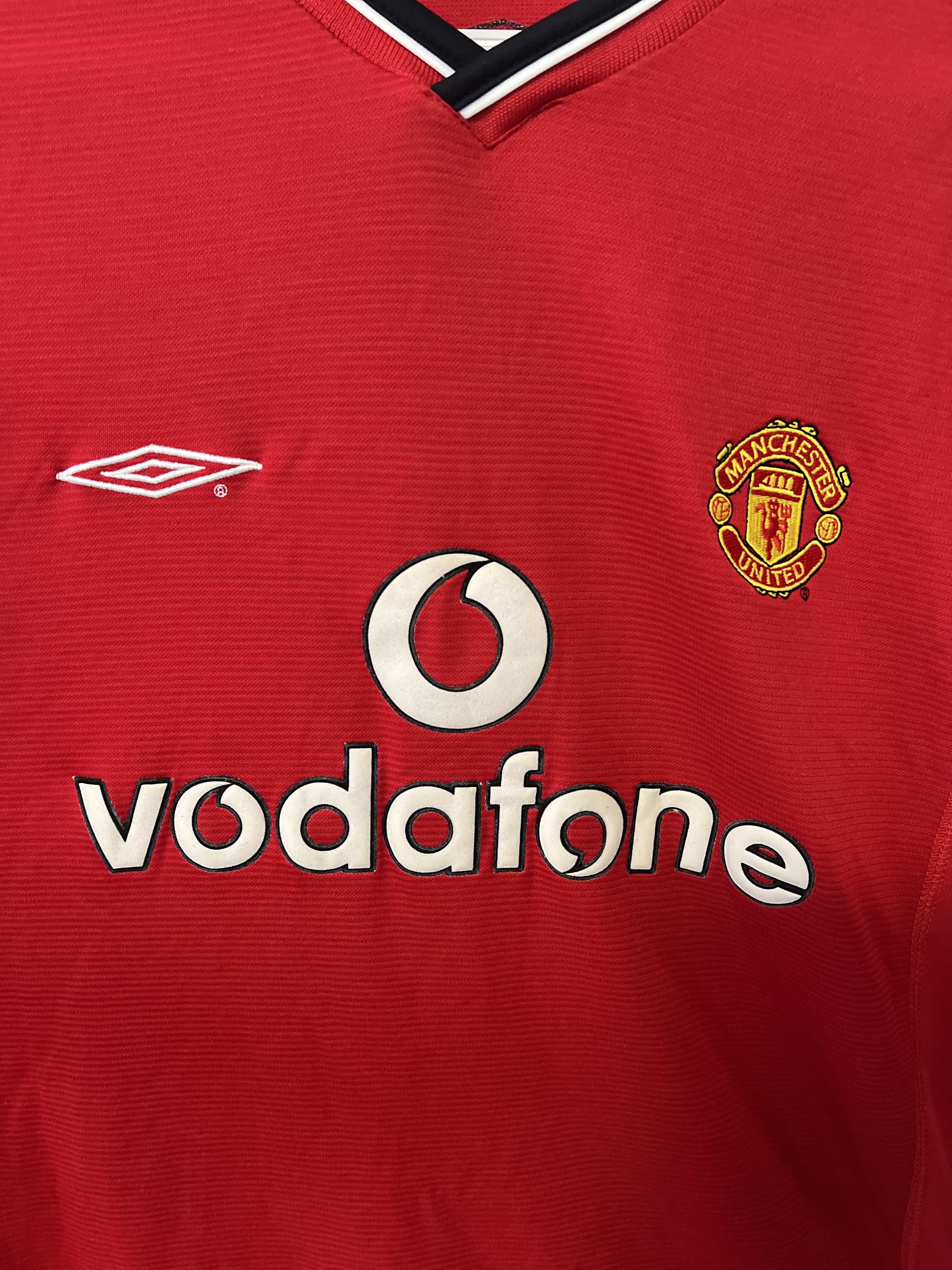 Umbro Manchester United 2000/2002 home football jersey shirt Size US L / EU 52-54 / 3 - 4 Thumbnail