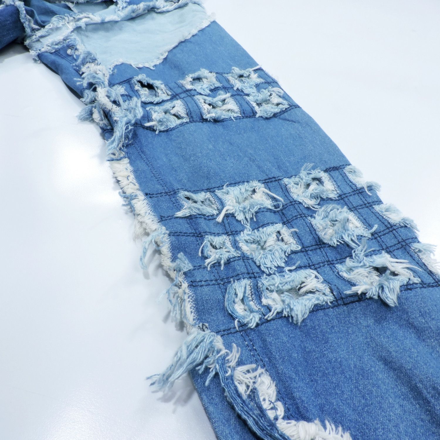 Nozomi Ishiguro NOZOMI ISHIGURO RECONSTRUCTED AVANT GARDE DENIM ZIP-HOODIE Size US M / EU 48-50 / 2 - 15 Thumbnail
