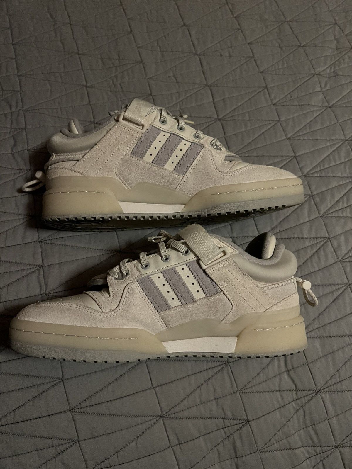 Adidas Adidas x Bad Bunny Last Forum low Size US 10.5 / EU 43-44 - 2 Thumbnail