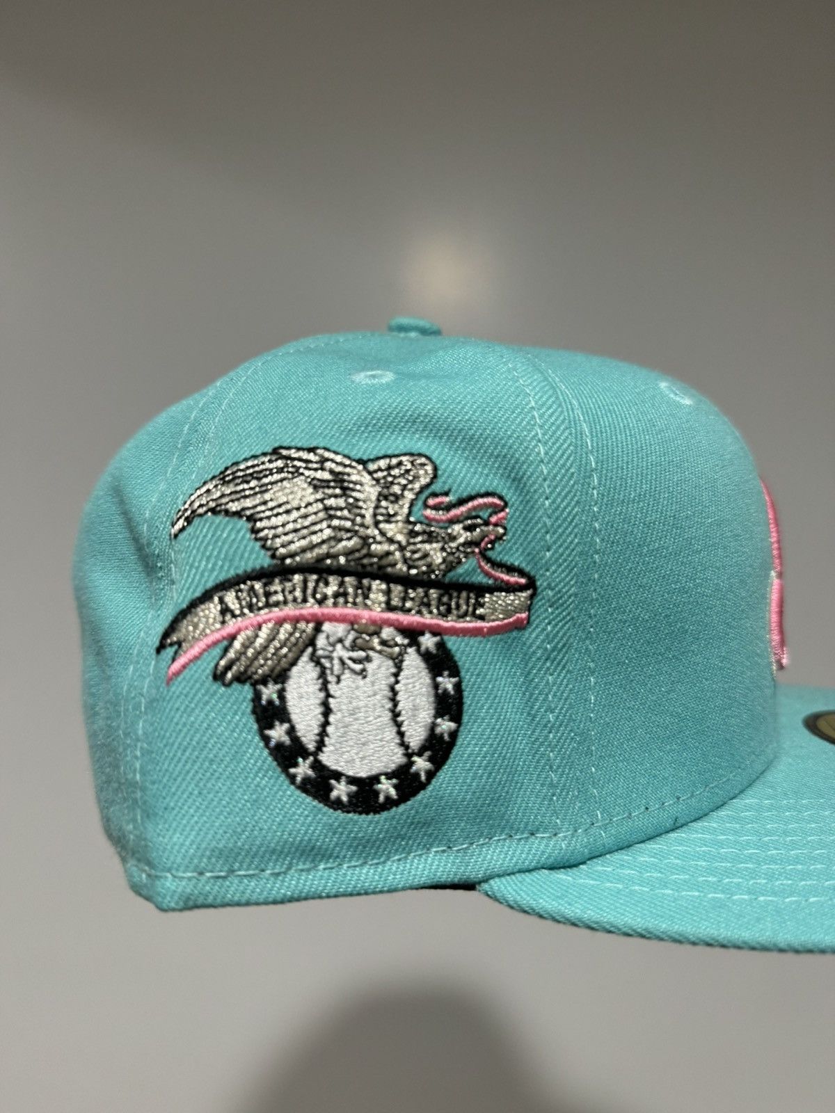Hat Club × MLB × New Era Hatclub Noho Exclusive Cleveland Indians Strawberry Mint 3/8 Size ONE SIZE - 3 Thumbnail