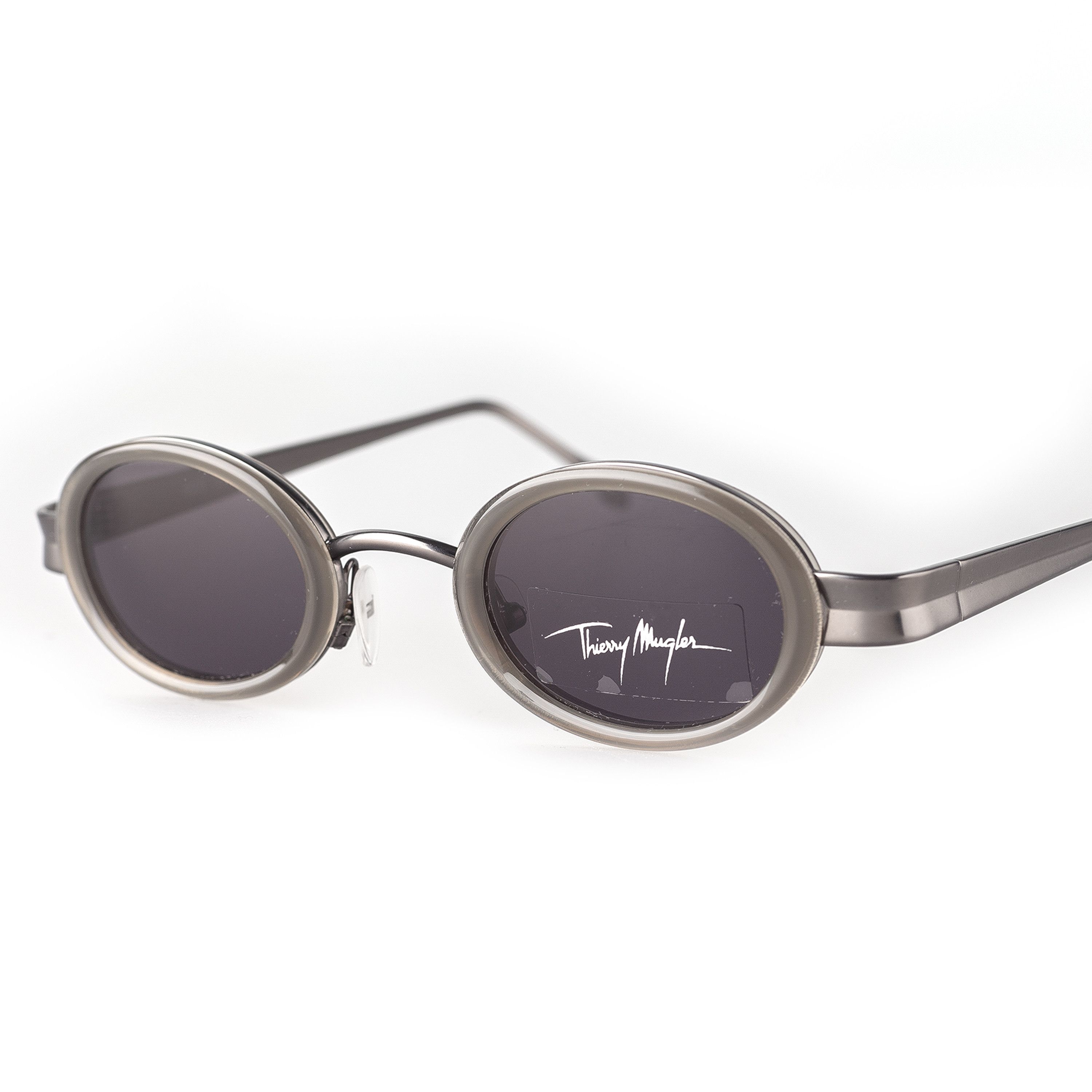 Thierry Mugler Thierry Mugler 6513 Vintage Oval Sunglasses Size ONE SIZE - 3 Thumbnail