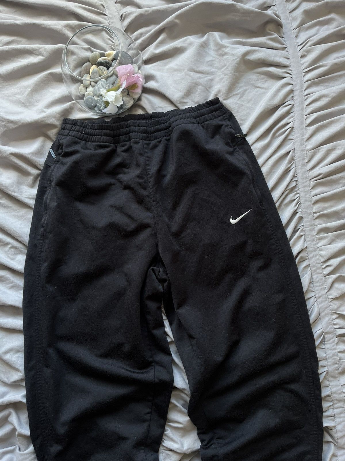 Nike Rare Vintage Nike Track Pants Bold Embroidery Swoosh Y2K Size US 32 / EU 48 - 8 Thumbnail