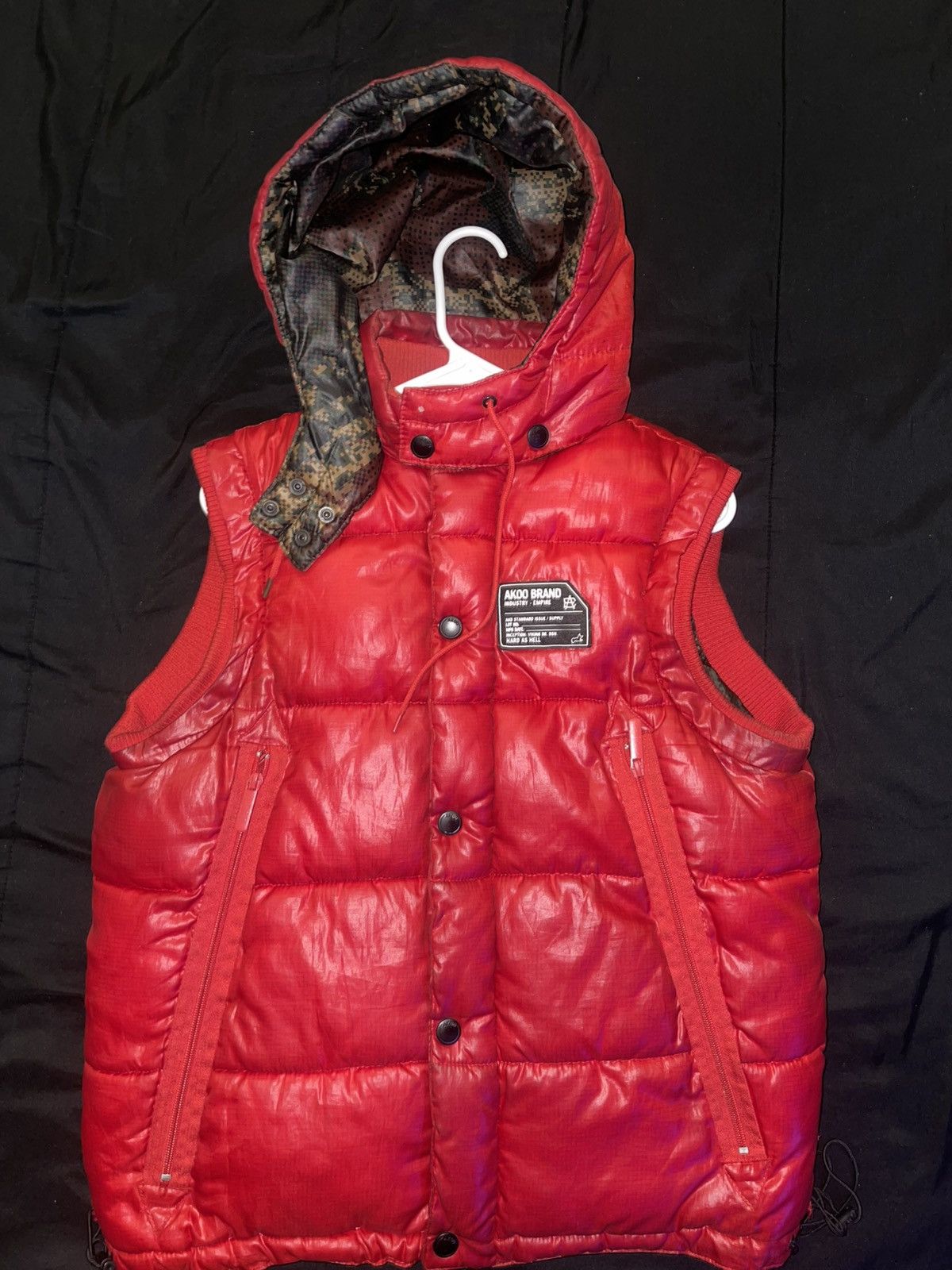 AKOO Vintage Y2K AKOO Puffer Vest - Bright Red w/ Camouflage Size US M / EU 48-50 / 2 - 1 Thumbnail