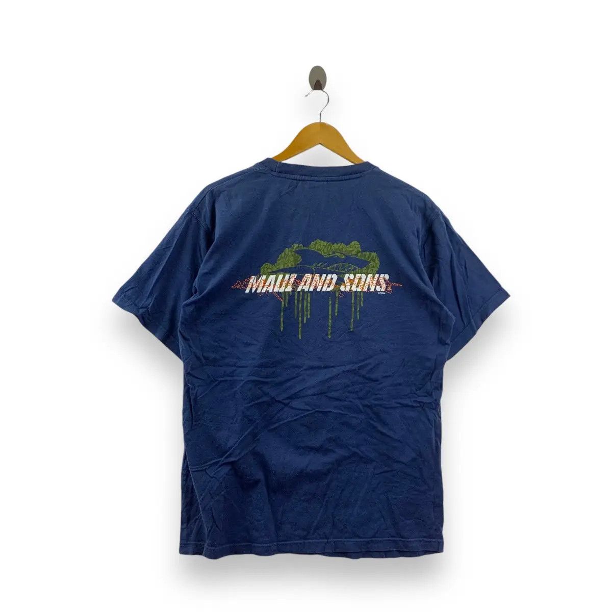 Maui Jim Vintage MAUI & SONS Surf Jaws Graffiti Beach Tee Shirt Size US L / EU 52-54 / 3 - 1 Thumbnail