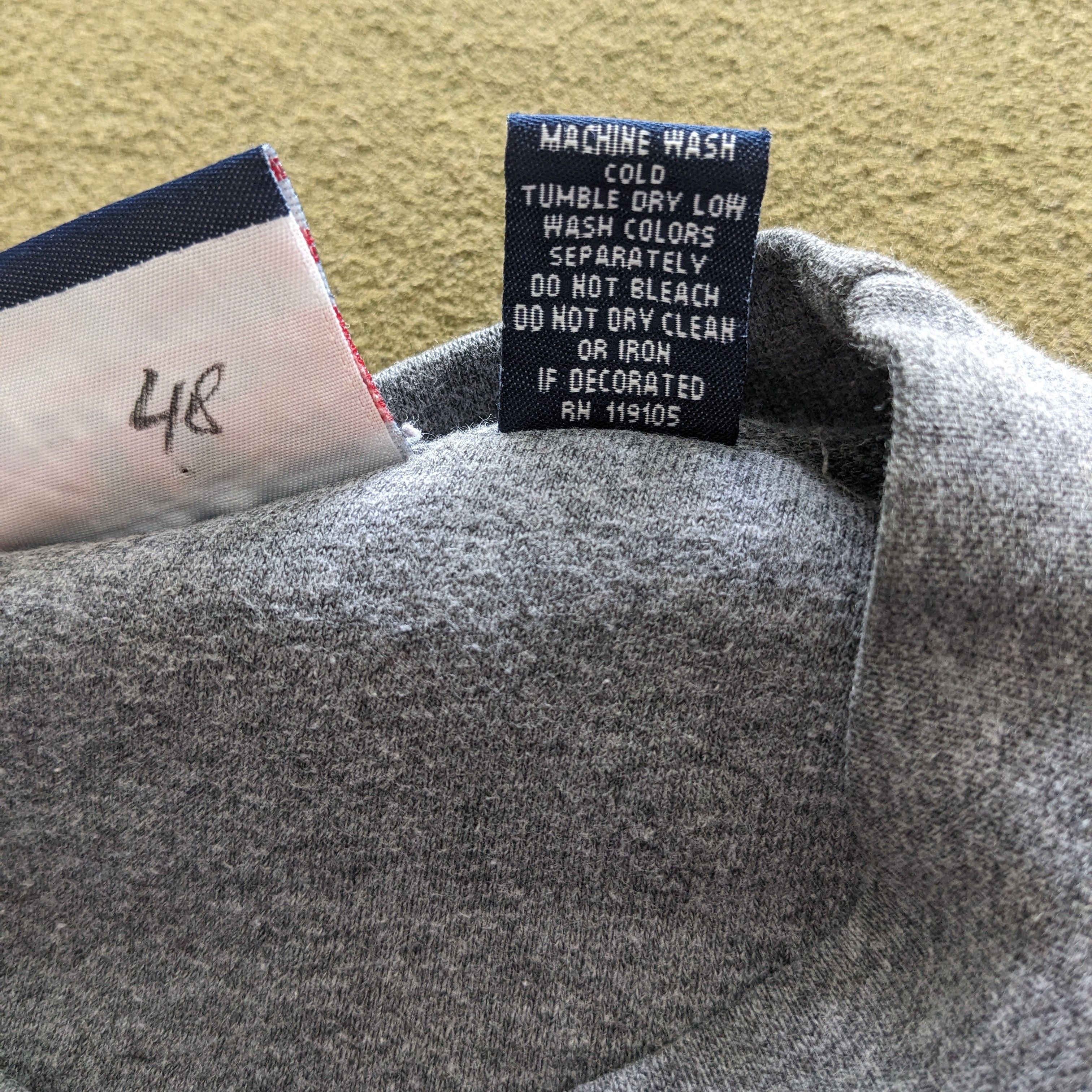 Other Vintage NORTH CAROLINA TAR HEELS Sweatshirt Size US XXL / EU 58 / 5 - 8 Thumbnail