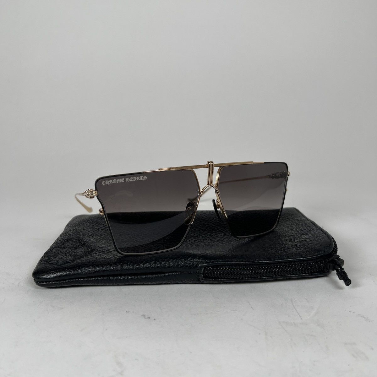 Chrome Hearts Chrome Hearts Gold ‘Nipply’ Aviator Sunglasses Size ONE SIZE - 1 Thumbnail