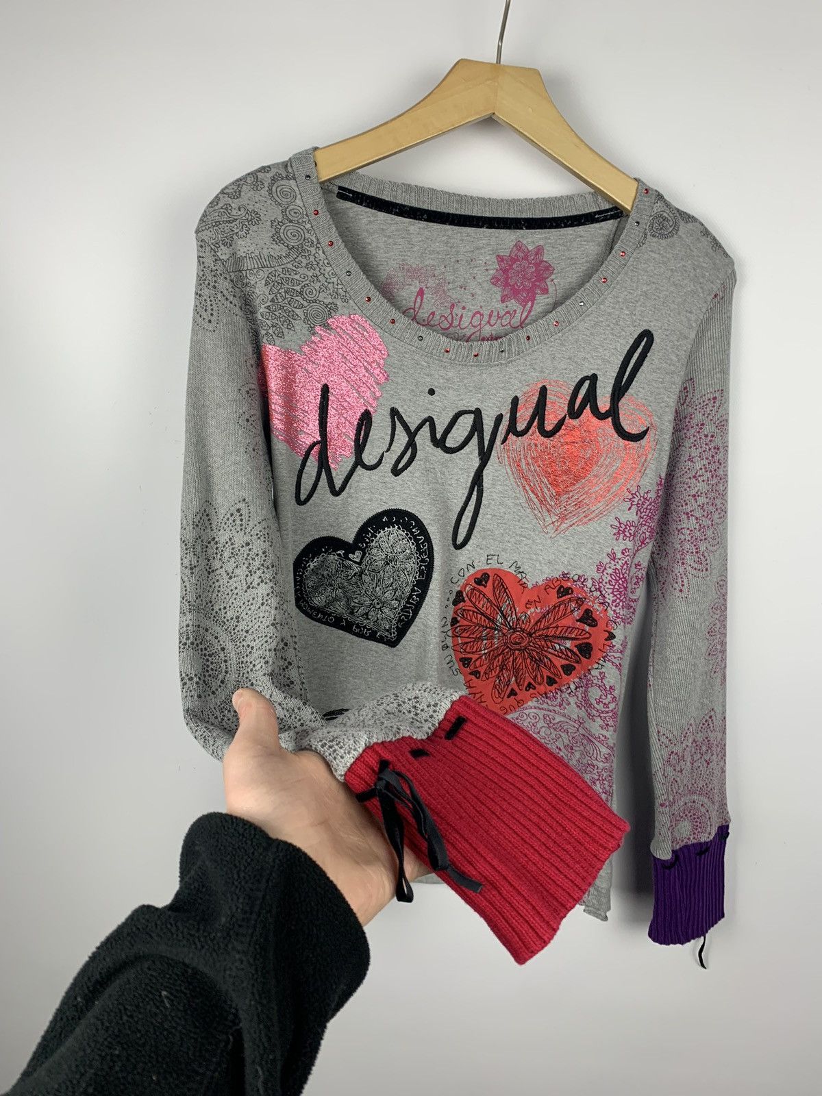Desigual Vintage Y2K Desigual Love Heart Sweater Size L Avant Garde Size L / US 10 / IT 46 - 6 Thumbnail