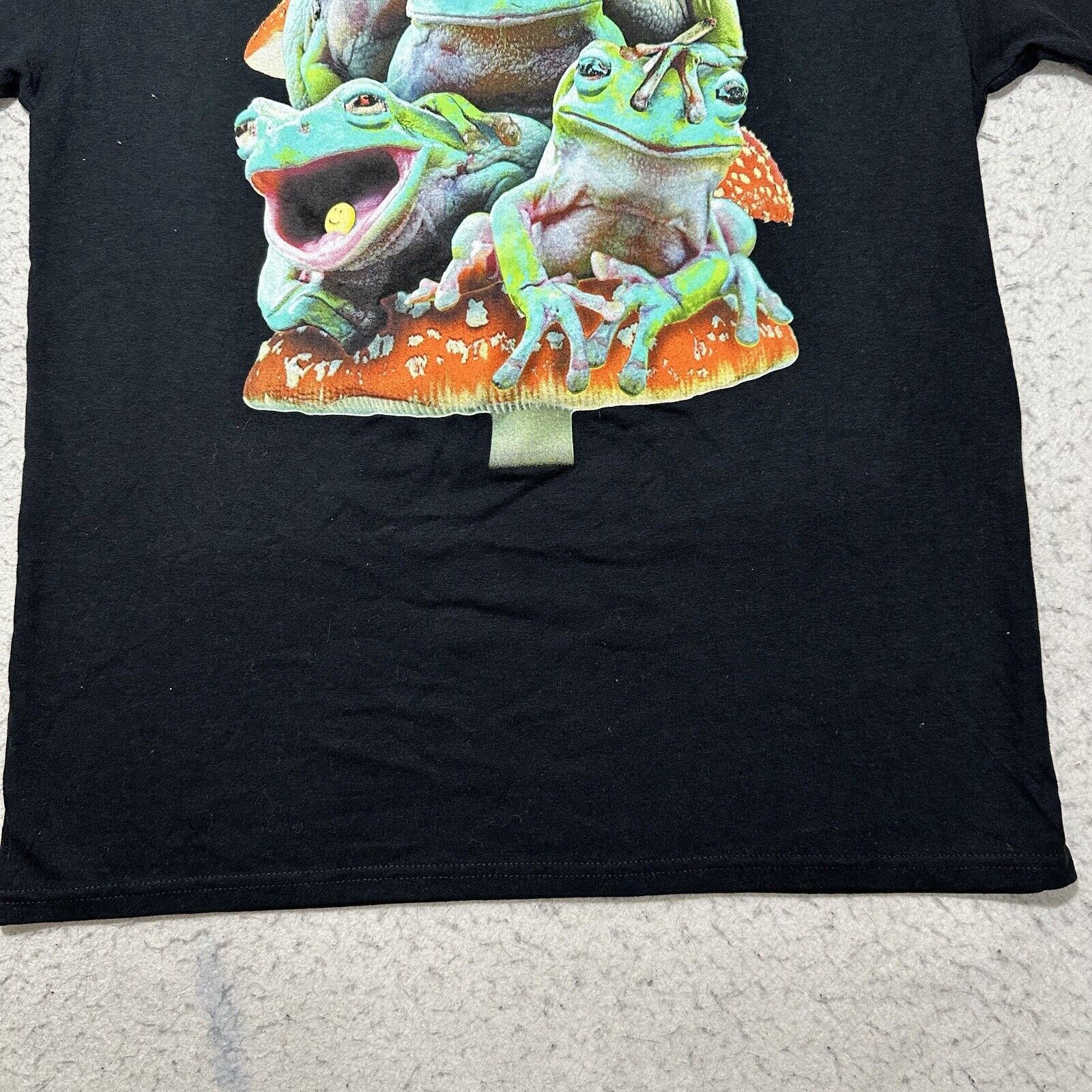 Other Spencer's Large Tree Frogs Rainforest Graphic T Shirt Black Size US L / EU 52-54 / 3 - 6 Thumbnail