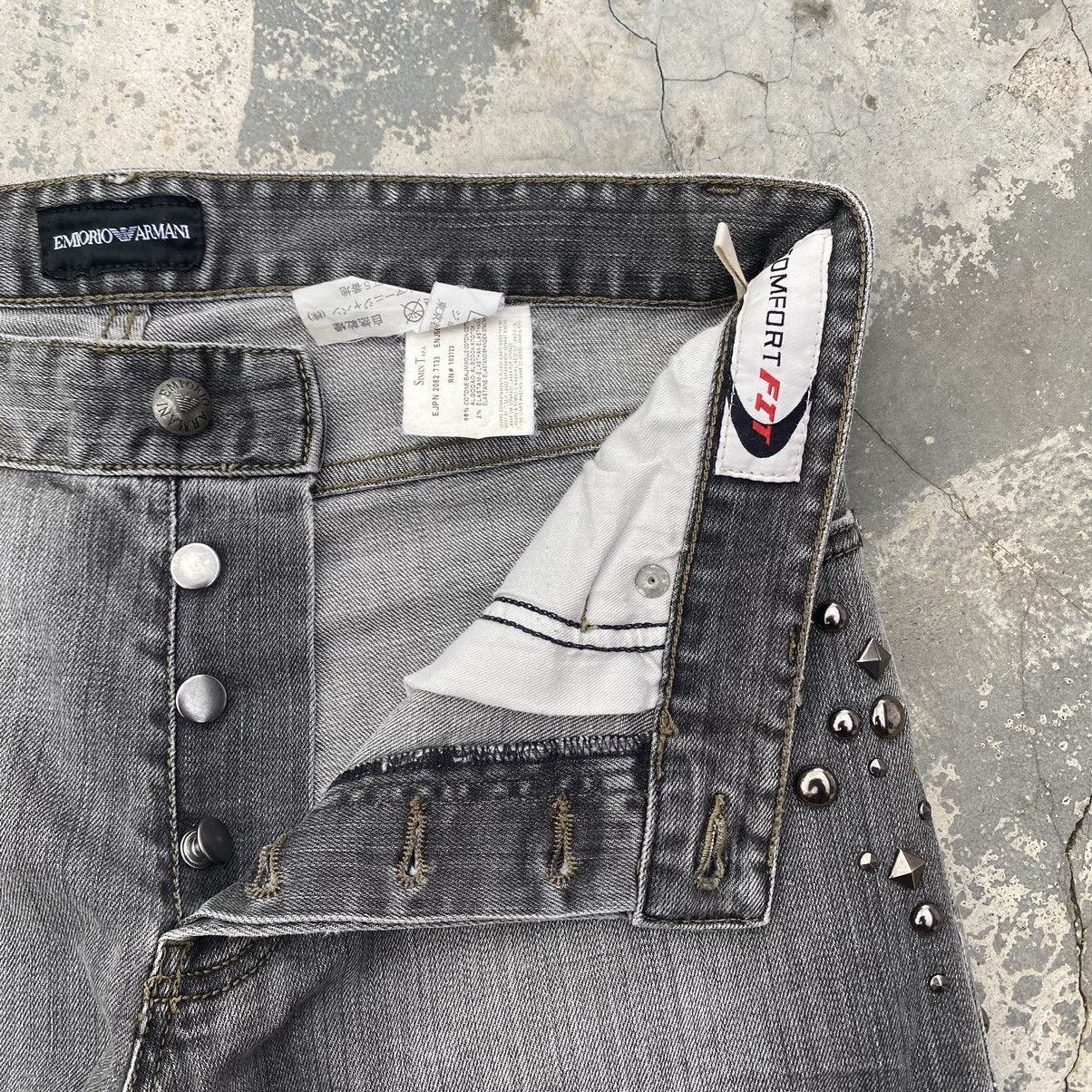Emporio Armani Vintage Studded EMPORIO ARMANI Jeans Size US 30 / EU 46 - 8 Thumbnail